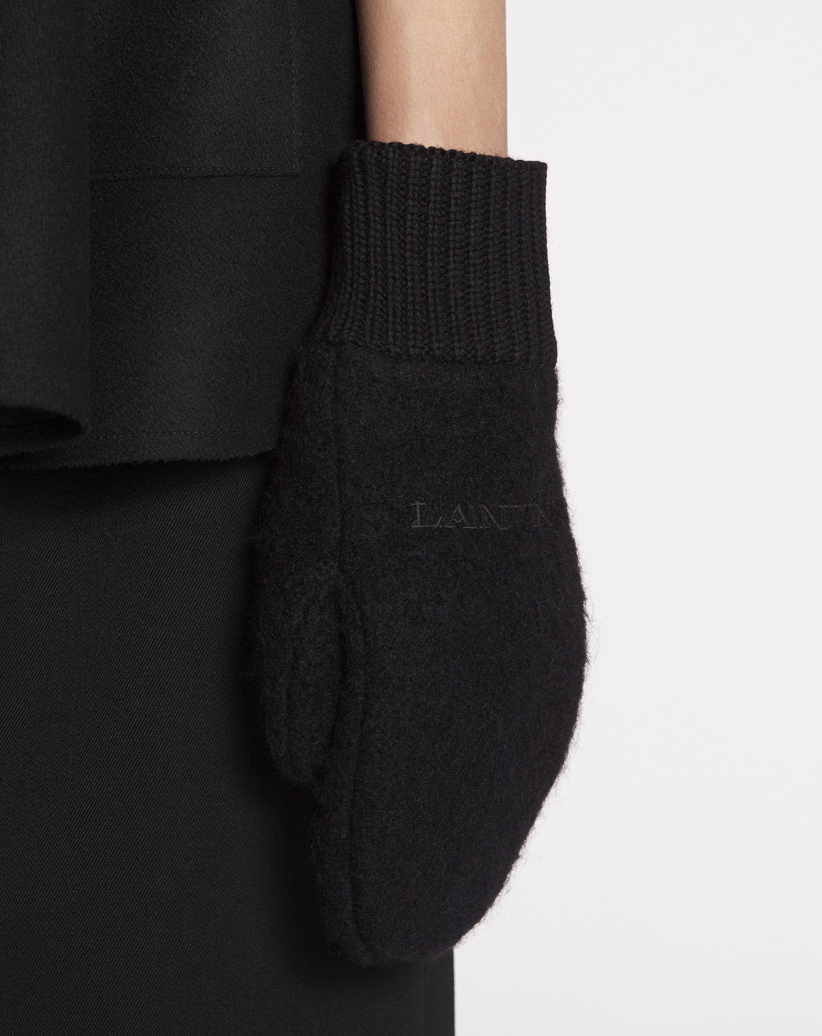 MOUFFLES EN LAINE