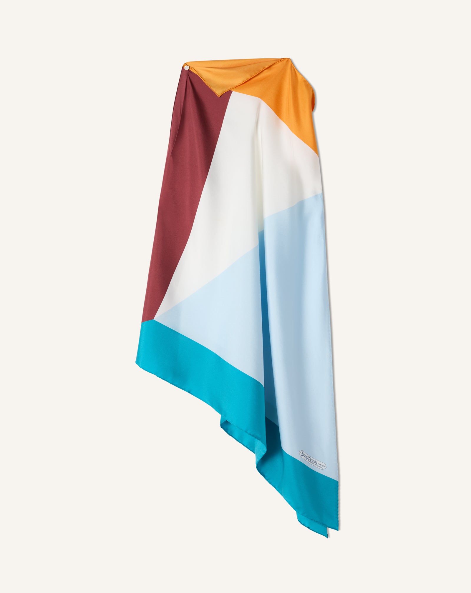 TOP À MOTIF GRAPHIQUE EN SOIE BLANC