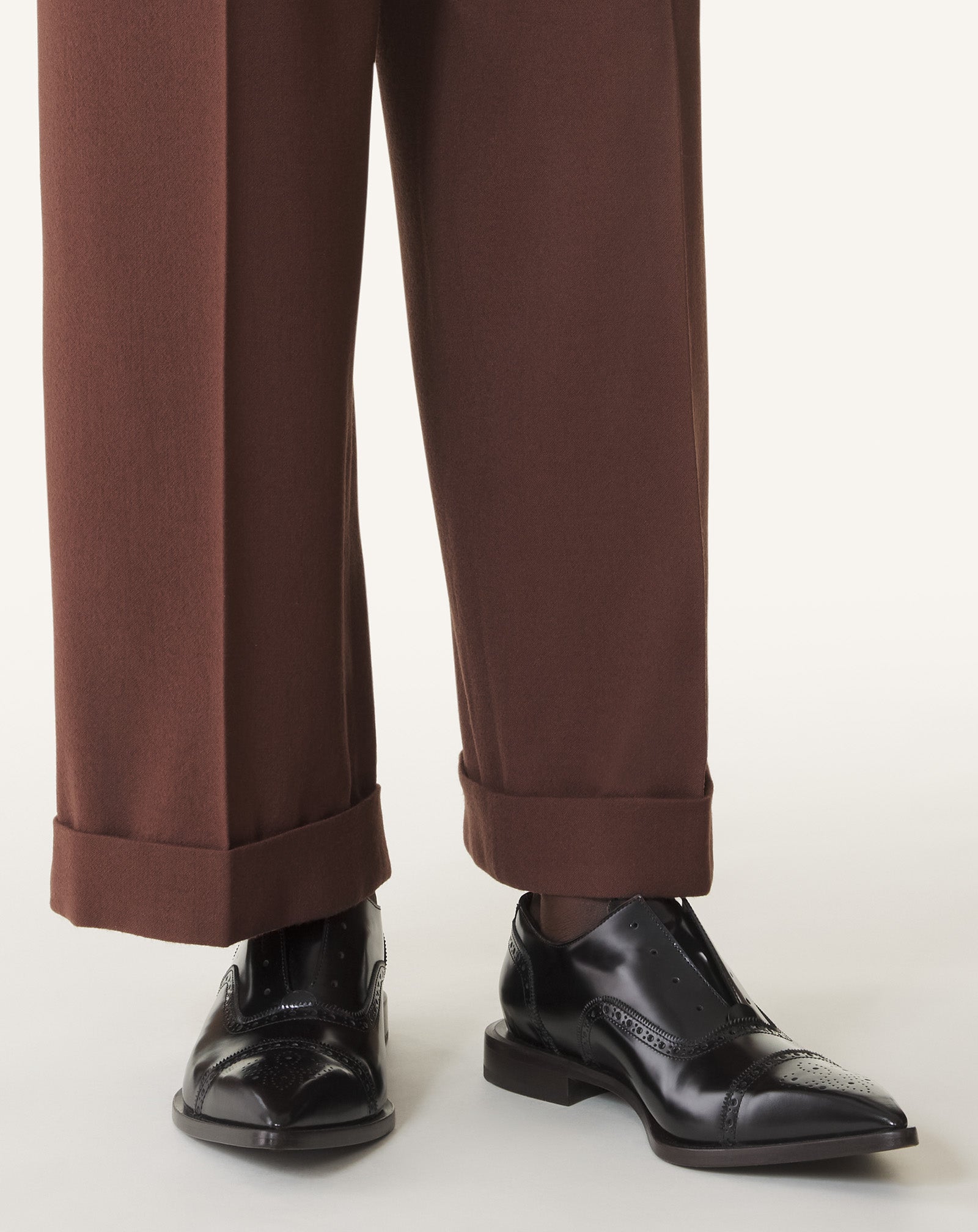 RICHELIEU BROGUE EN CUIR BRILLANT