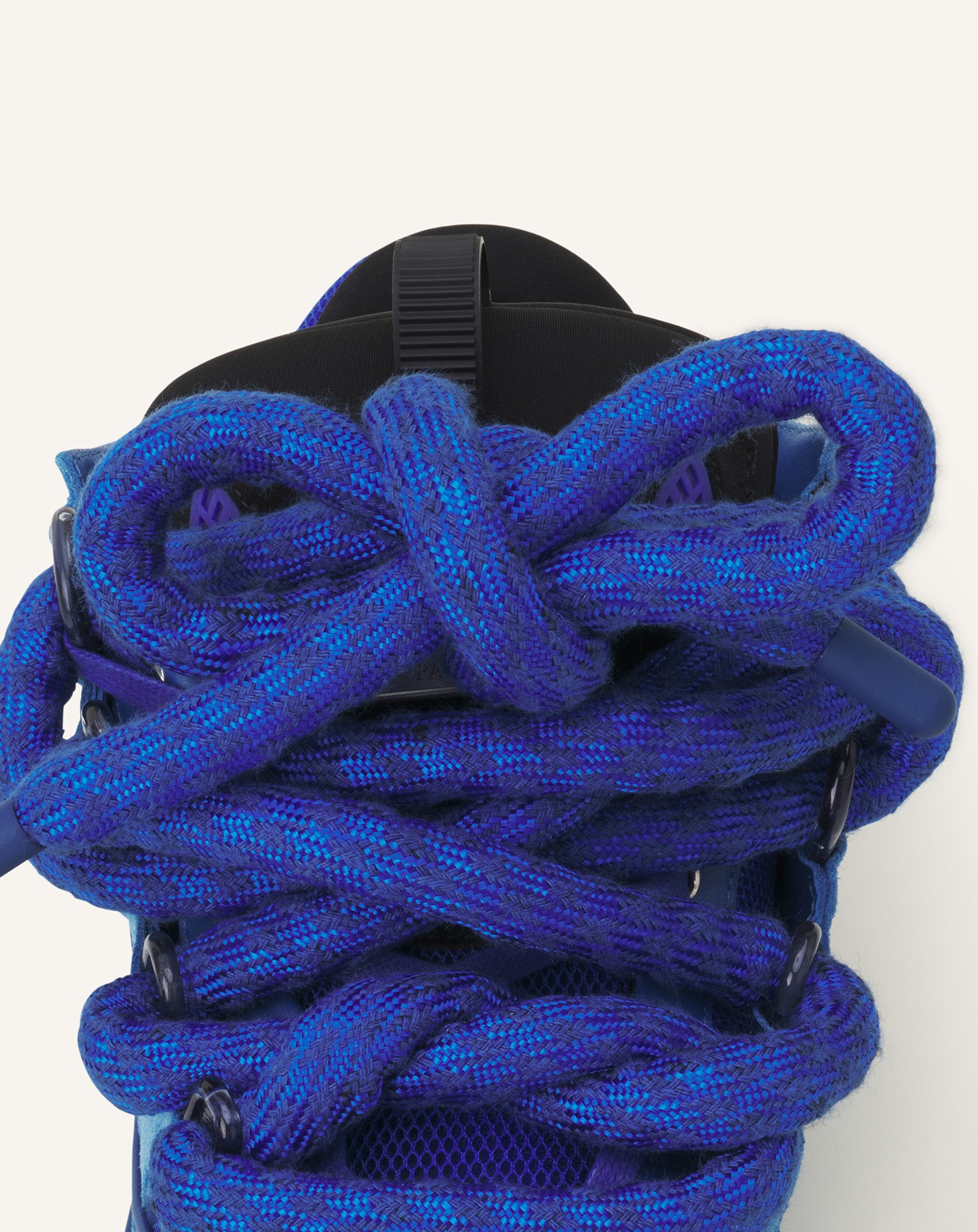 SNEAKERS CURB EN CUIR LACETS SNAKE