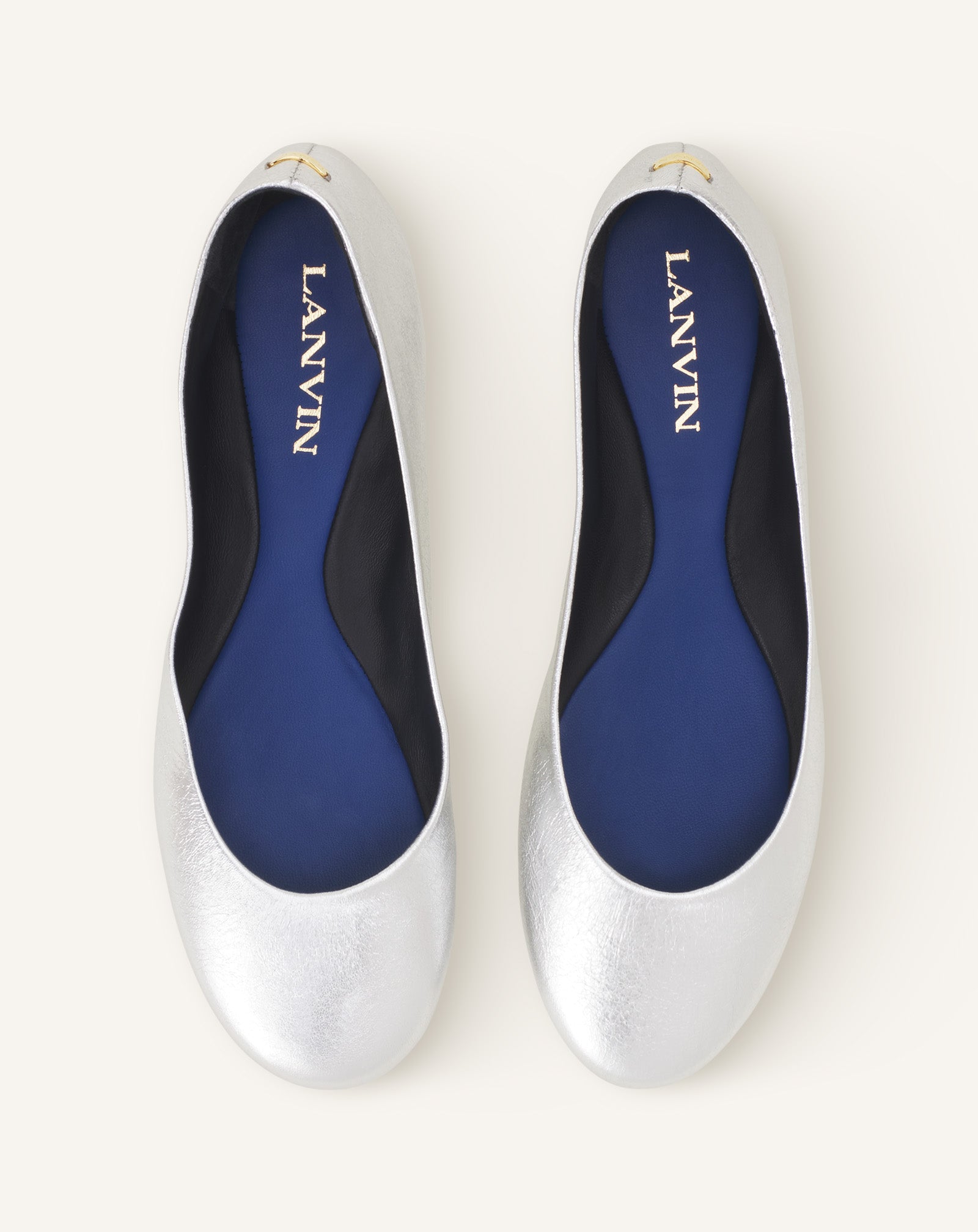 LA BALLERINE EN CUIR MÉTALLISÉ
