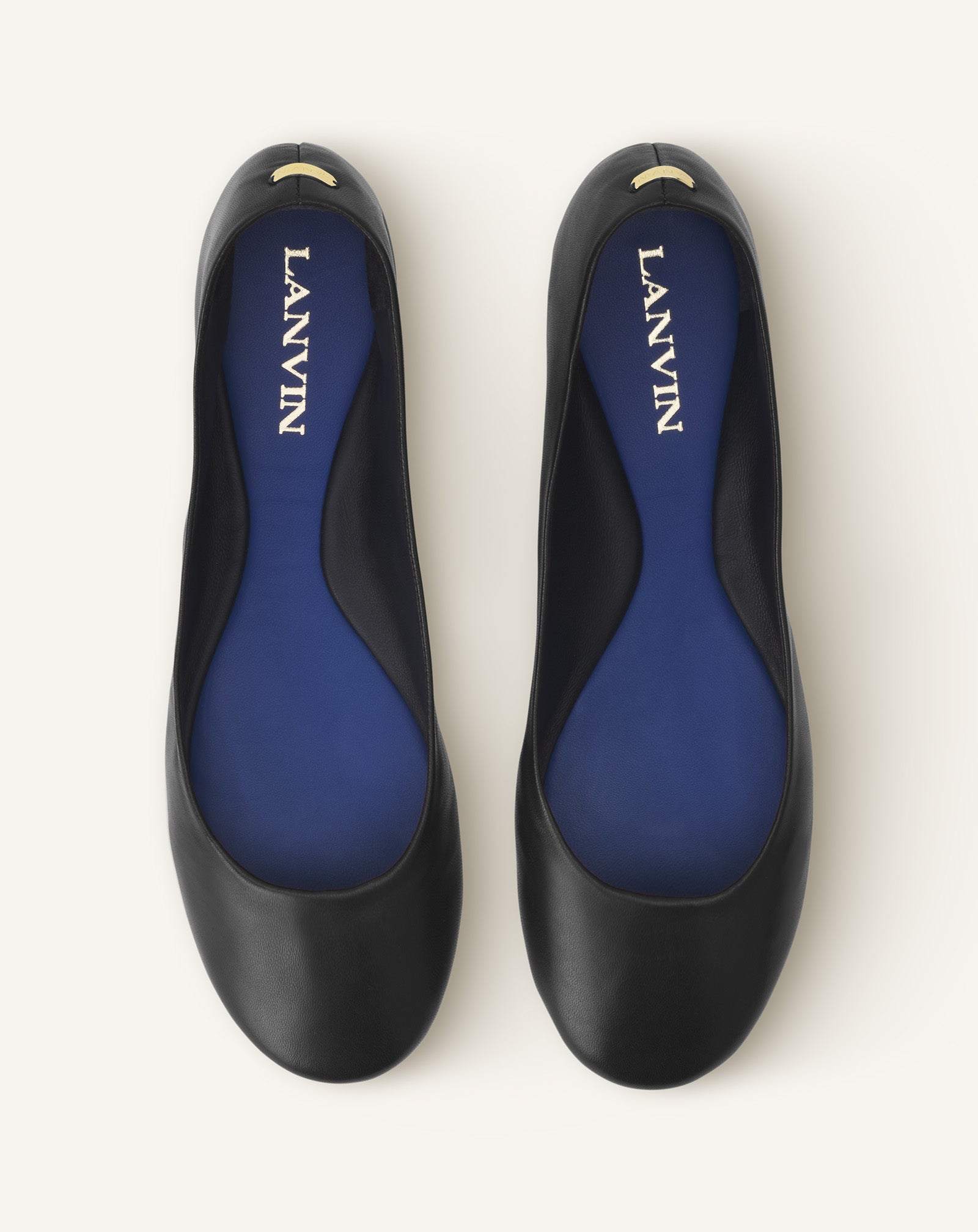 LA BALLERINE EN CUIR