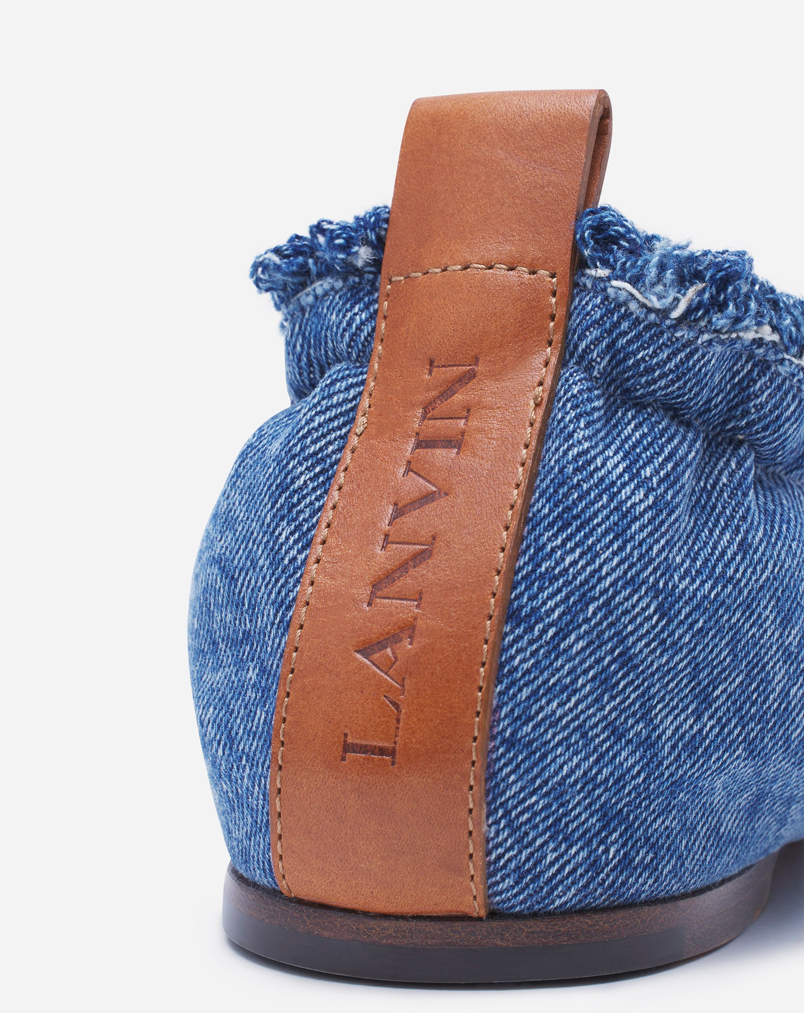 LA BALLERINE EN DENIM