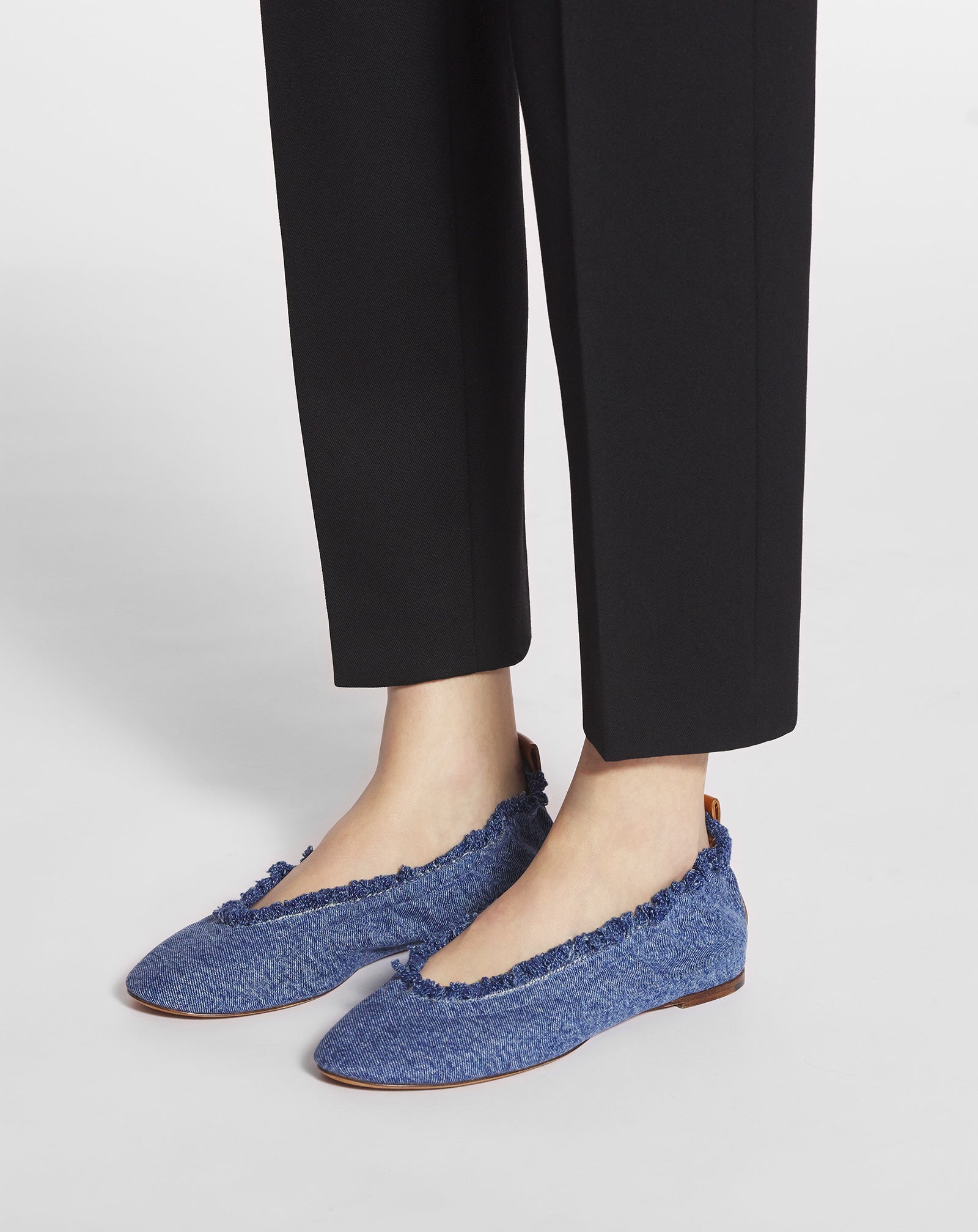 LA BALLERINE EN DENIM