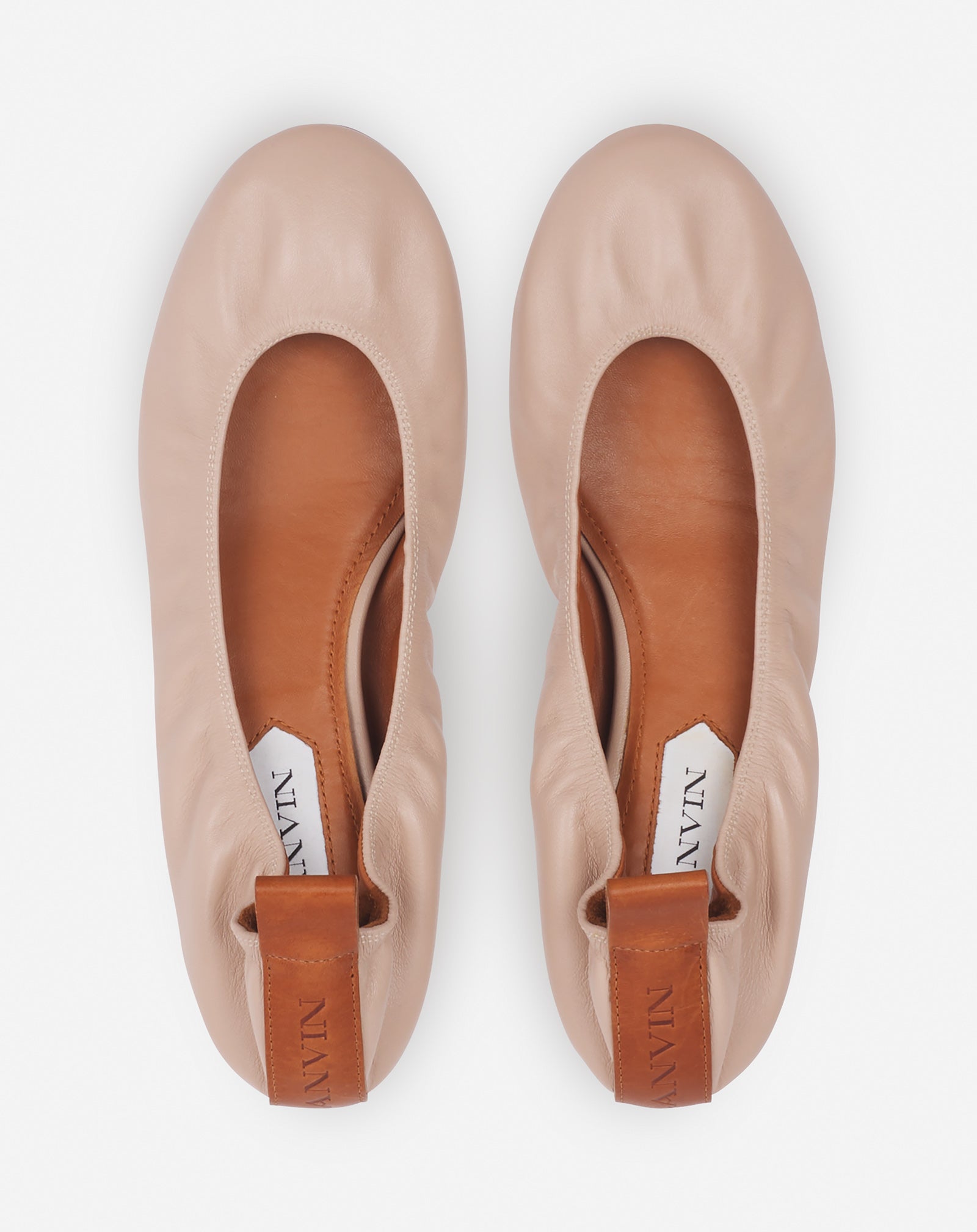 LA BALLERINE EN CUIR