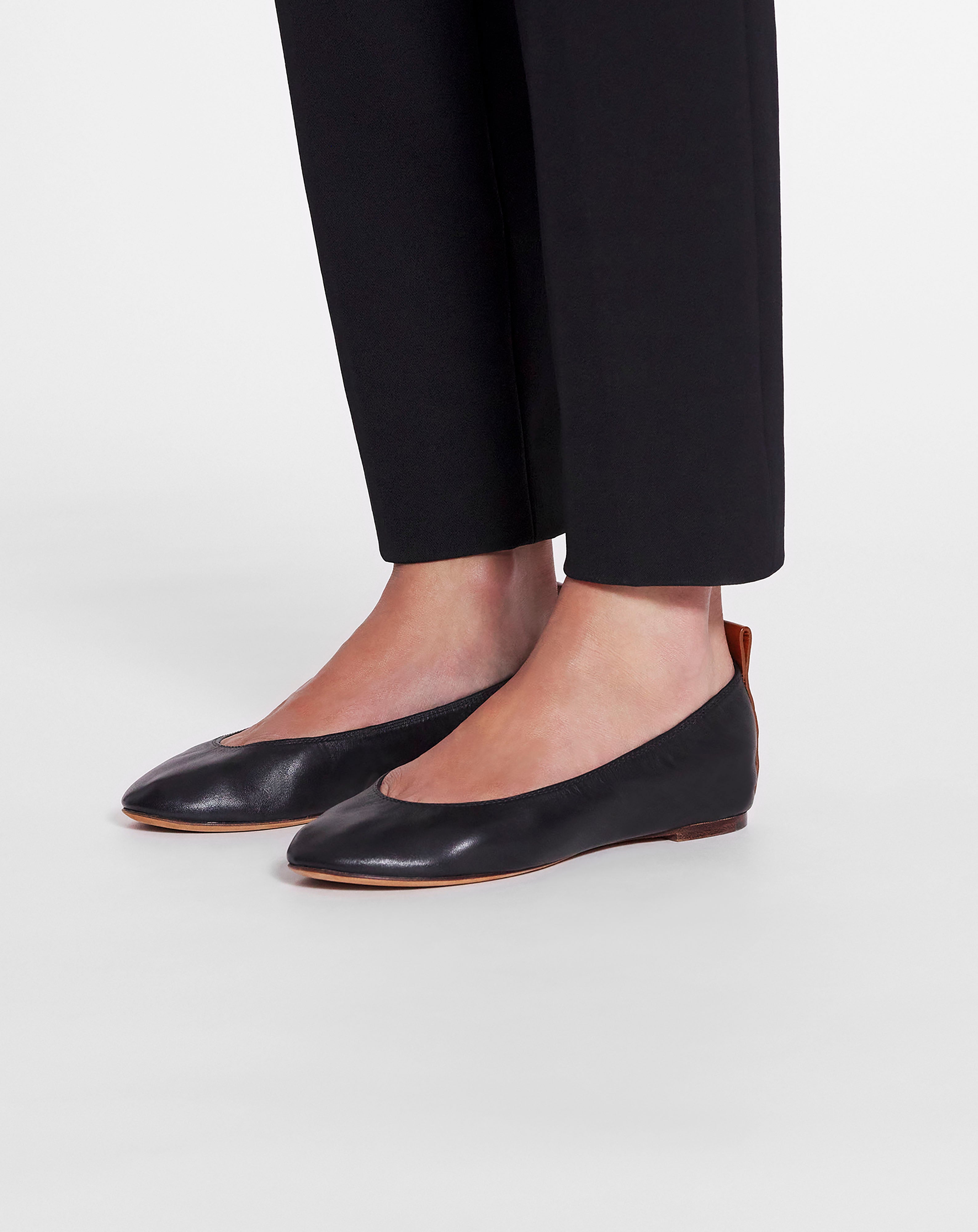 LA BALLERINE EN CUIR