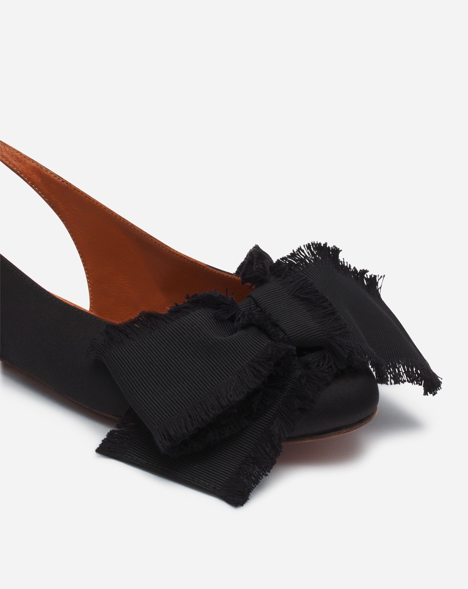 SLINGBACK BALLERINE EN SATIN