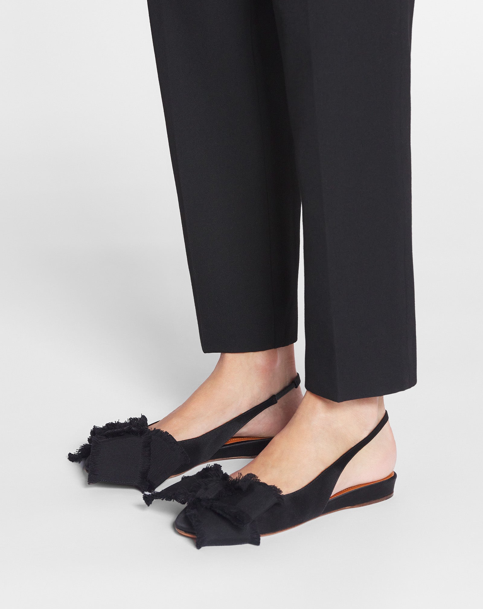 SLINGBACK BALLERINE EN SATIN