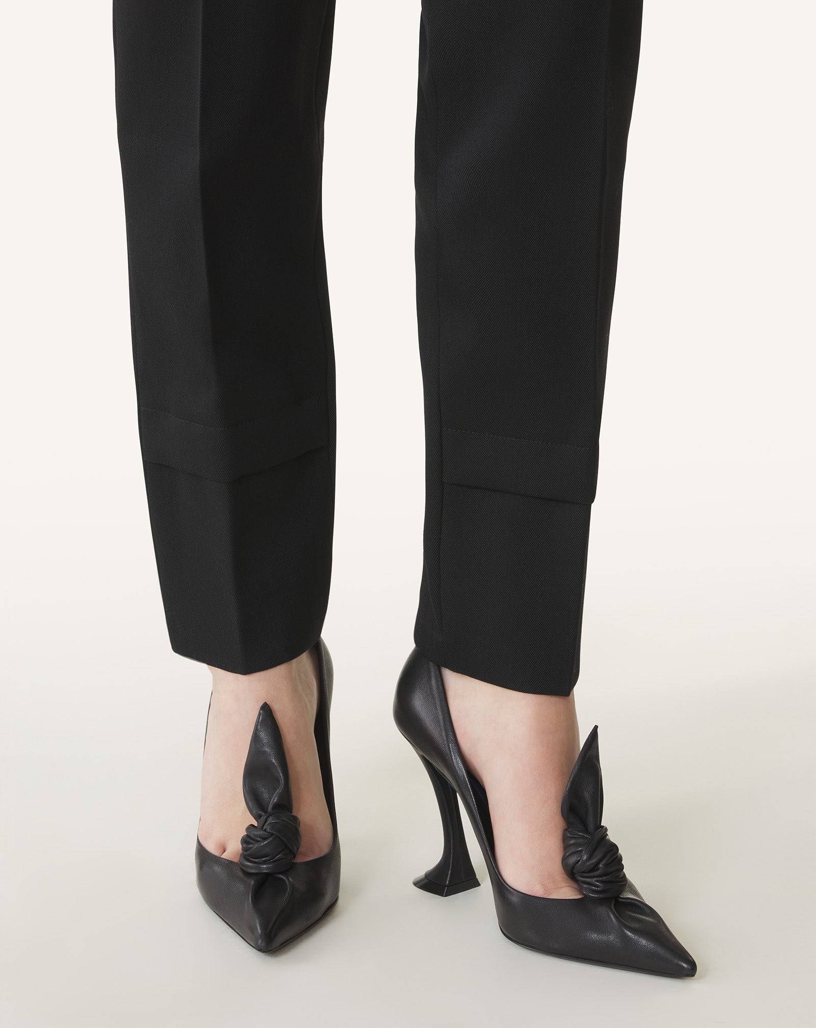 ESCARPIN MIDNIGHT STEP NOEUD EN CUIR