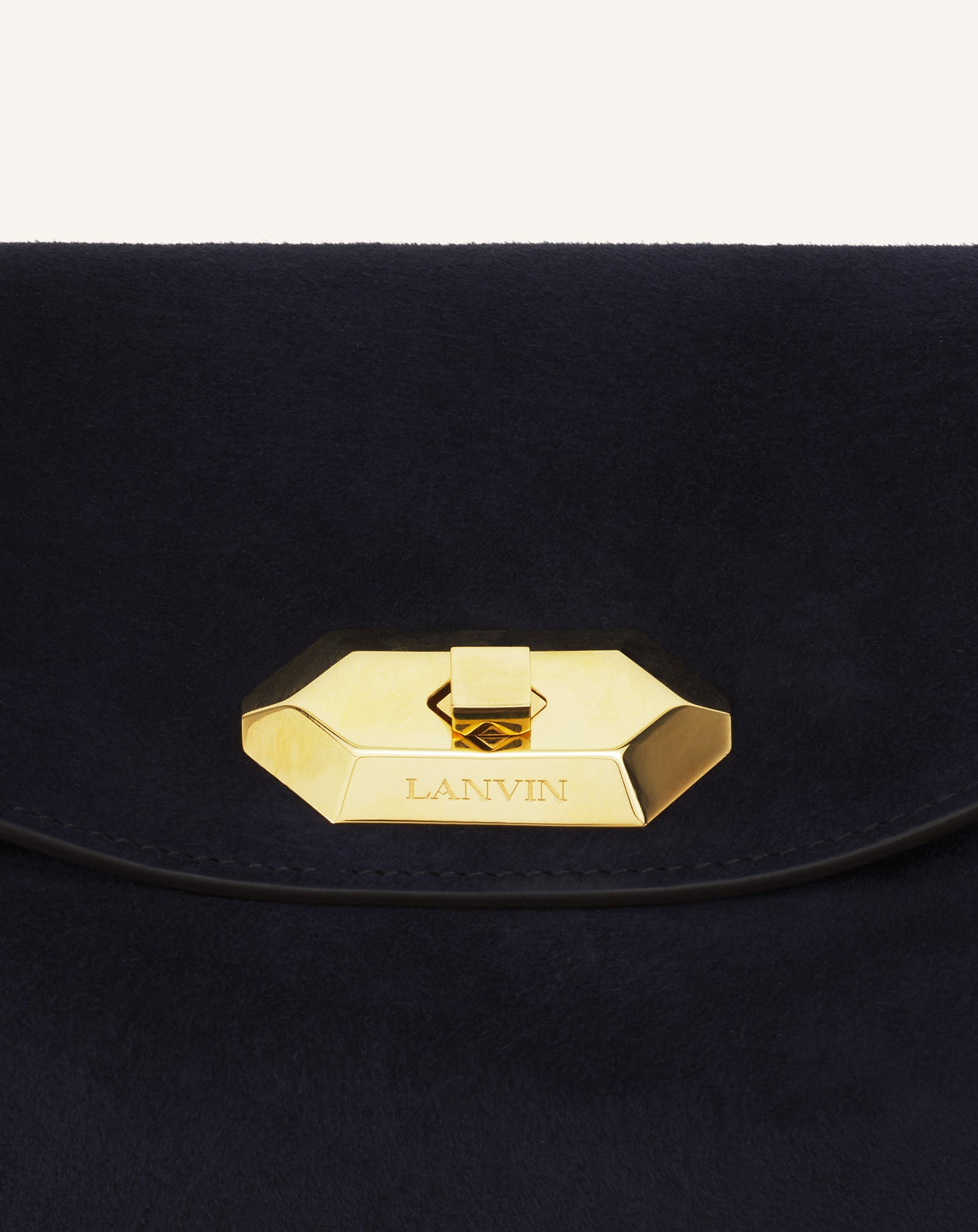 SAC COMPAGNON ASYMETRIQUE EN SUÈDE