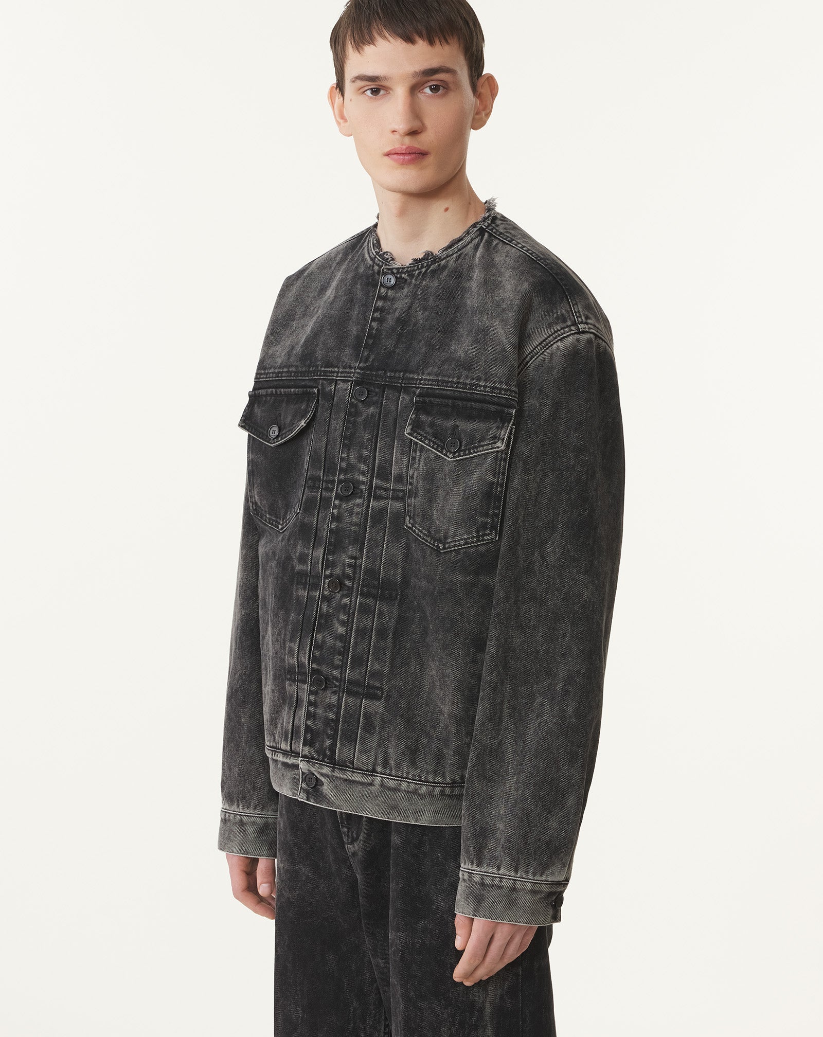 VESTE AMPLE EN DENIM DÉLAVÉ