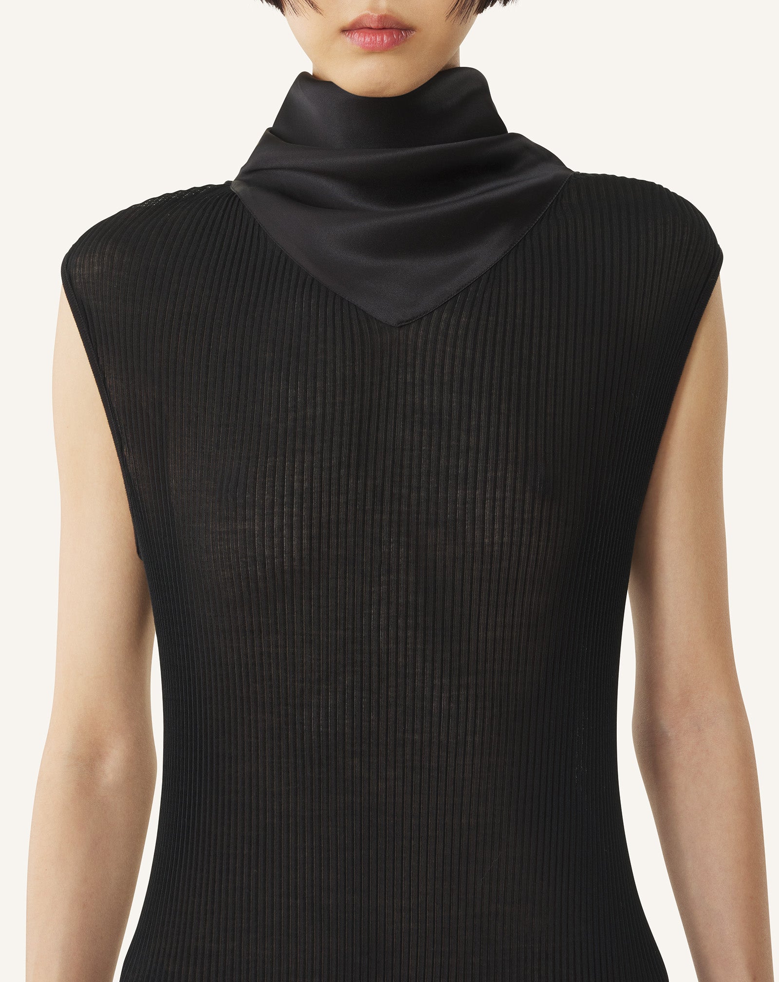 ROBE EN JERSEY PLISSÉ