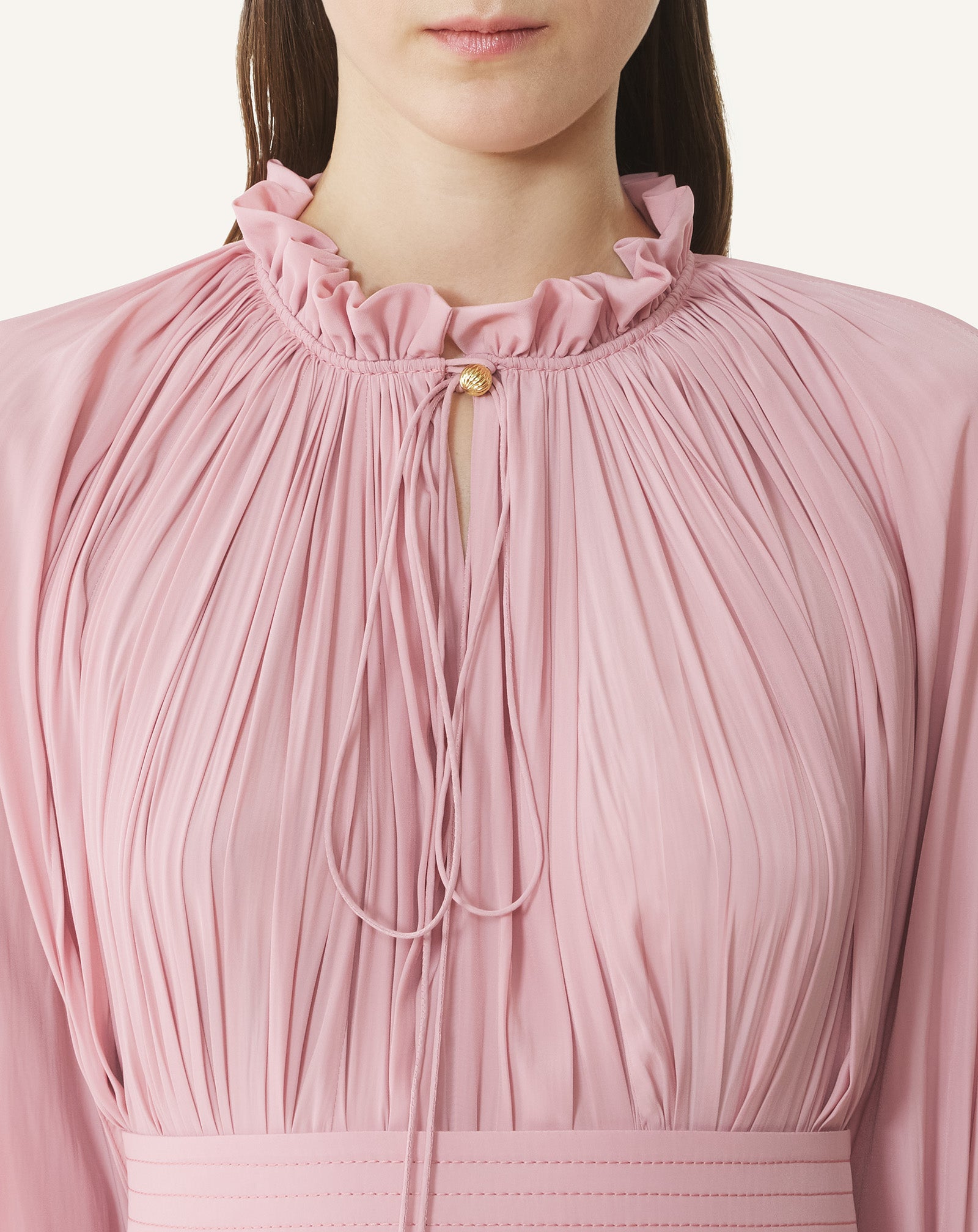 ROBE COURTE EN CHARMEUSE