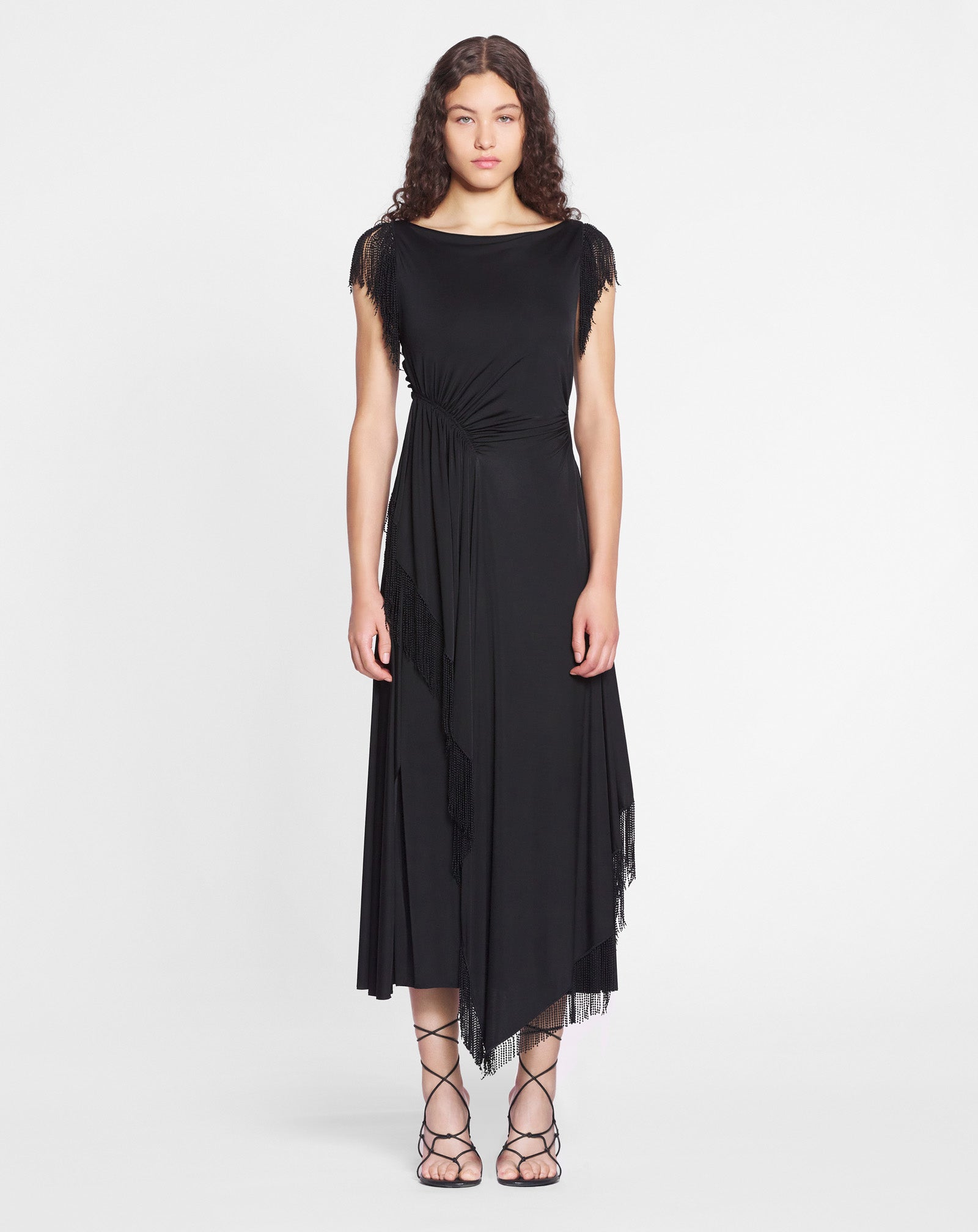 ROBE BRODEE SANS MANCHES