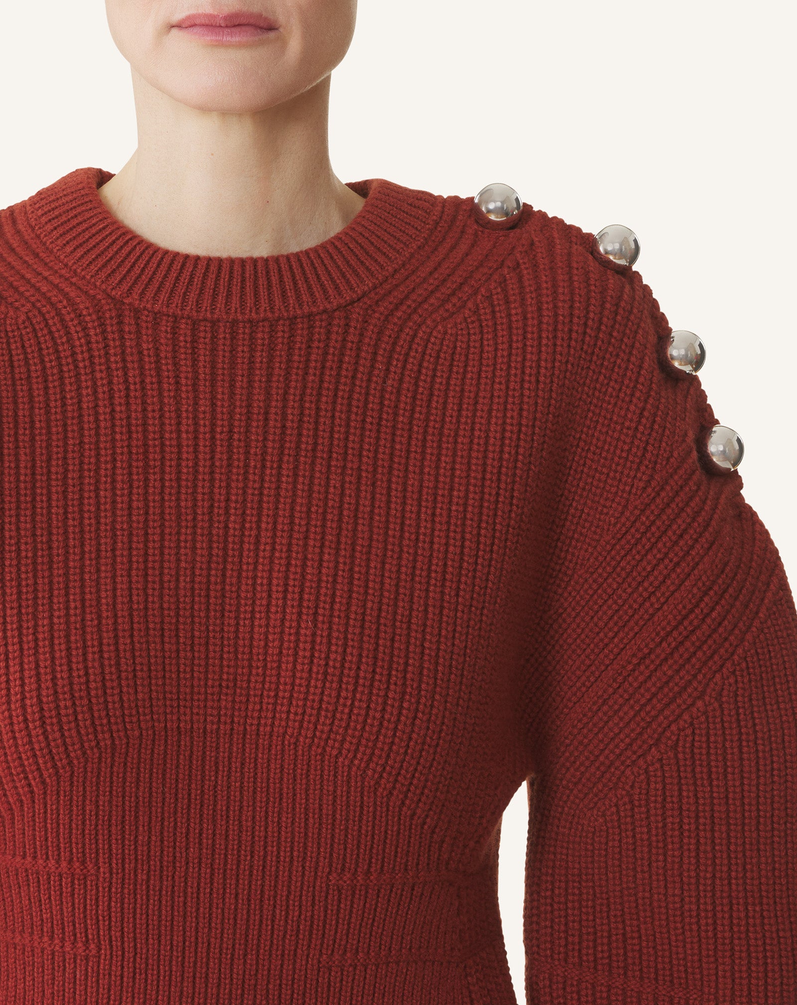 PULL CÔTELÉ EN LAINE