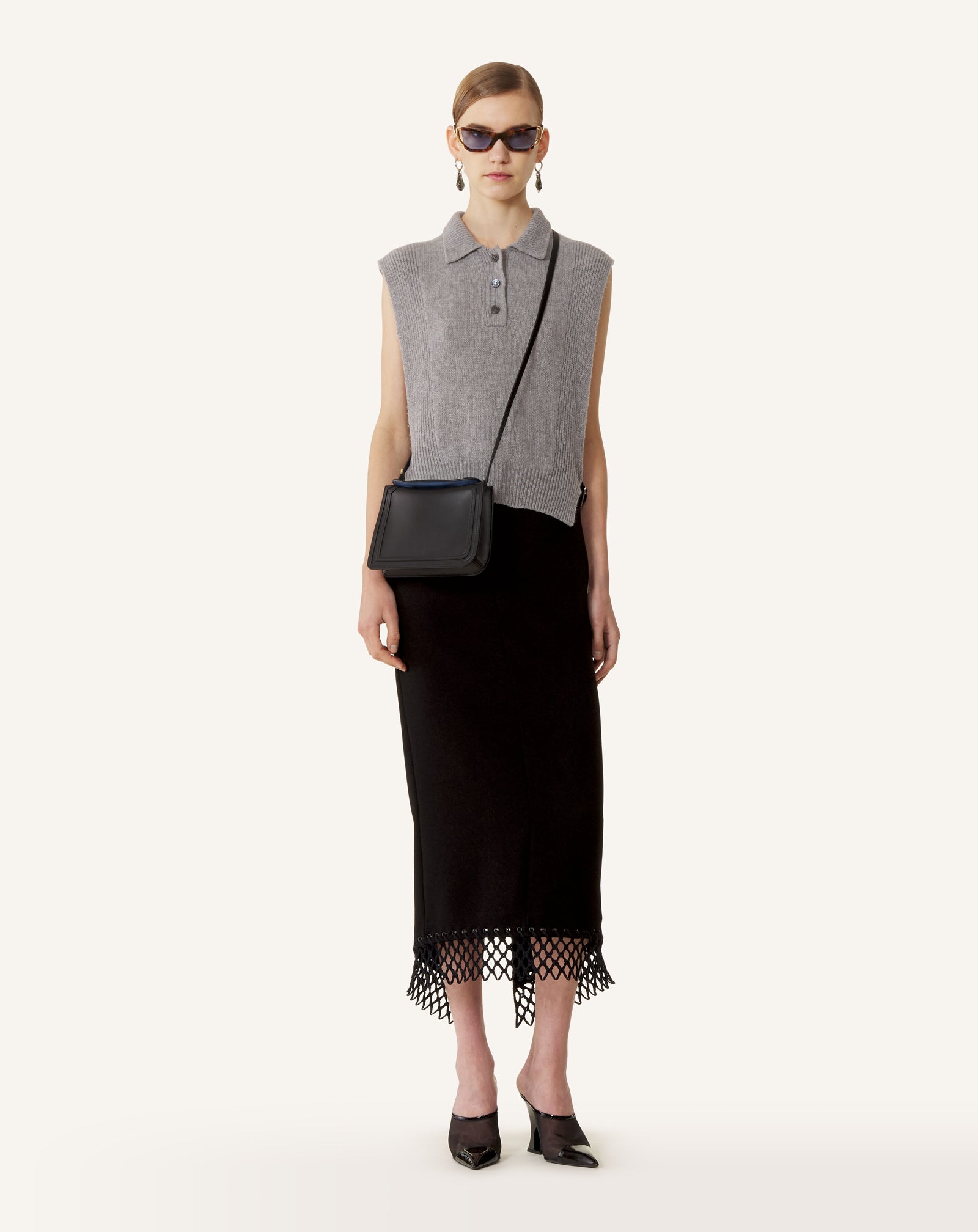 PULL SANS MANCHES EN CACHEMIRE