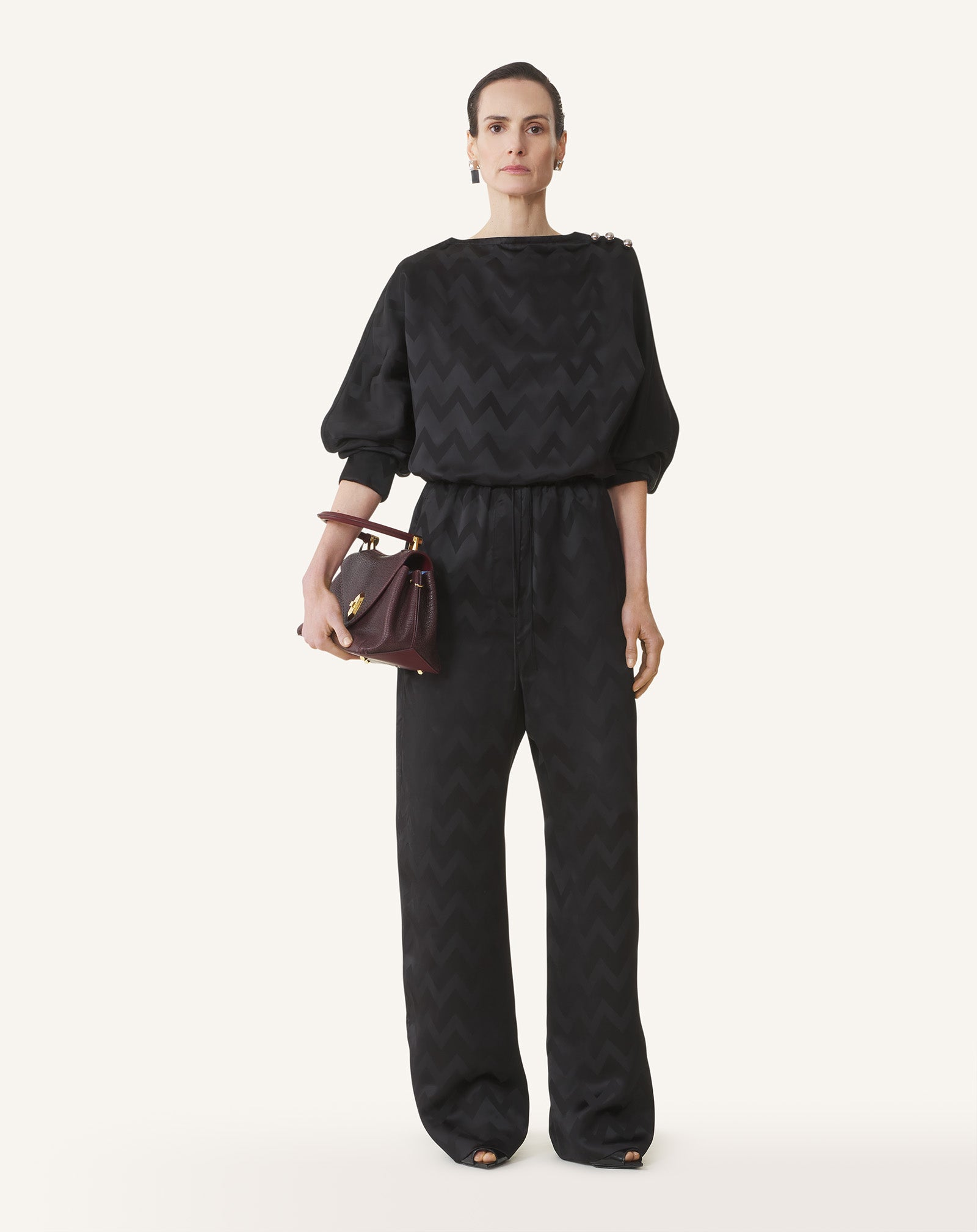 HAUT FLUIDE EN VISCOSE JACQUARD