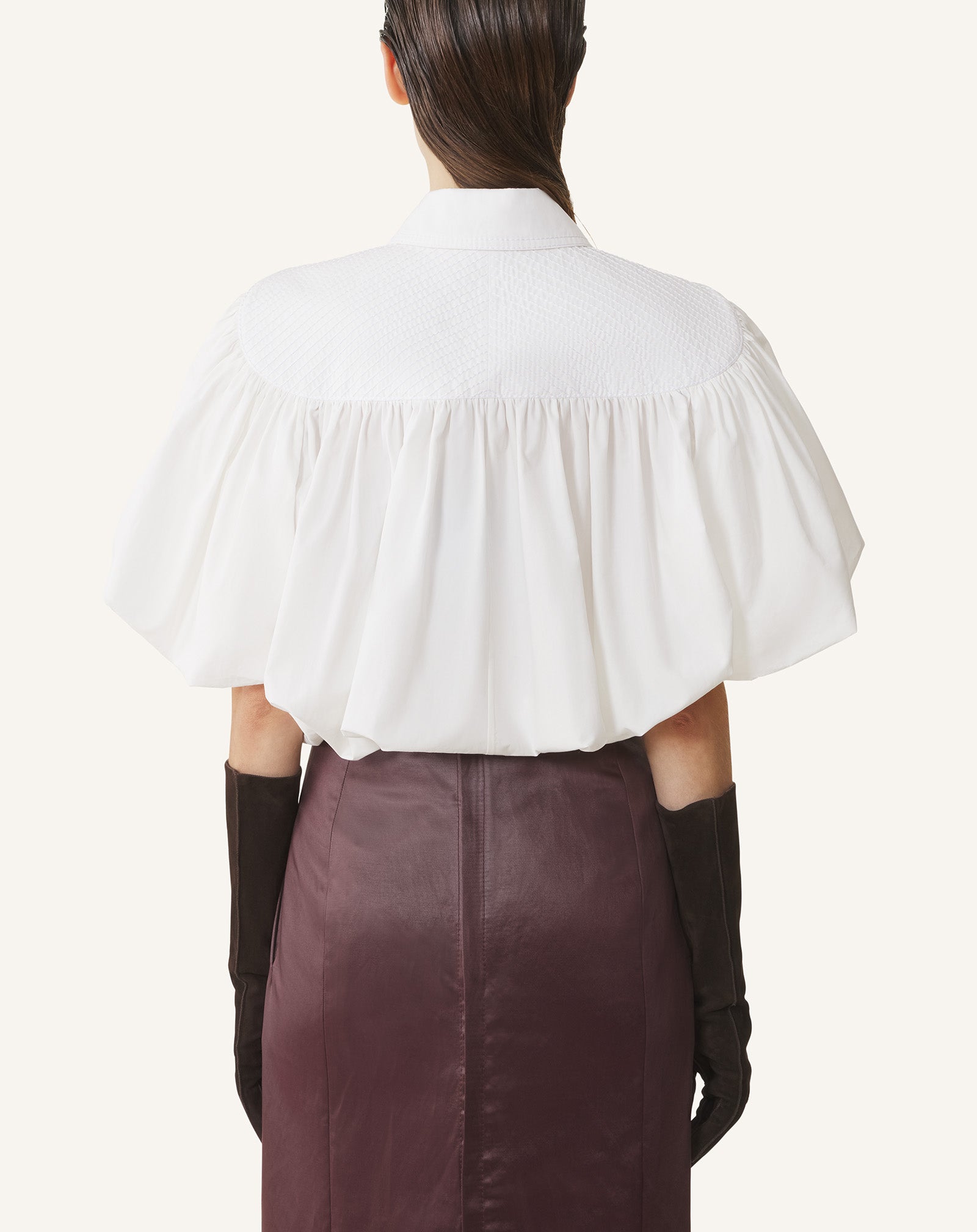 HAUT À MANCHES BOUFFANTES