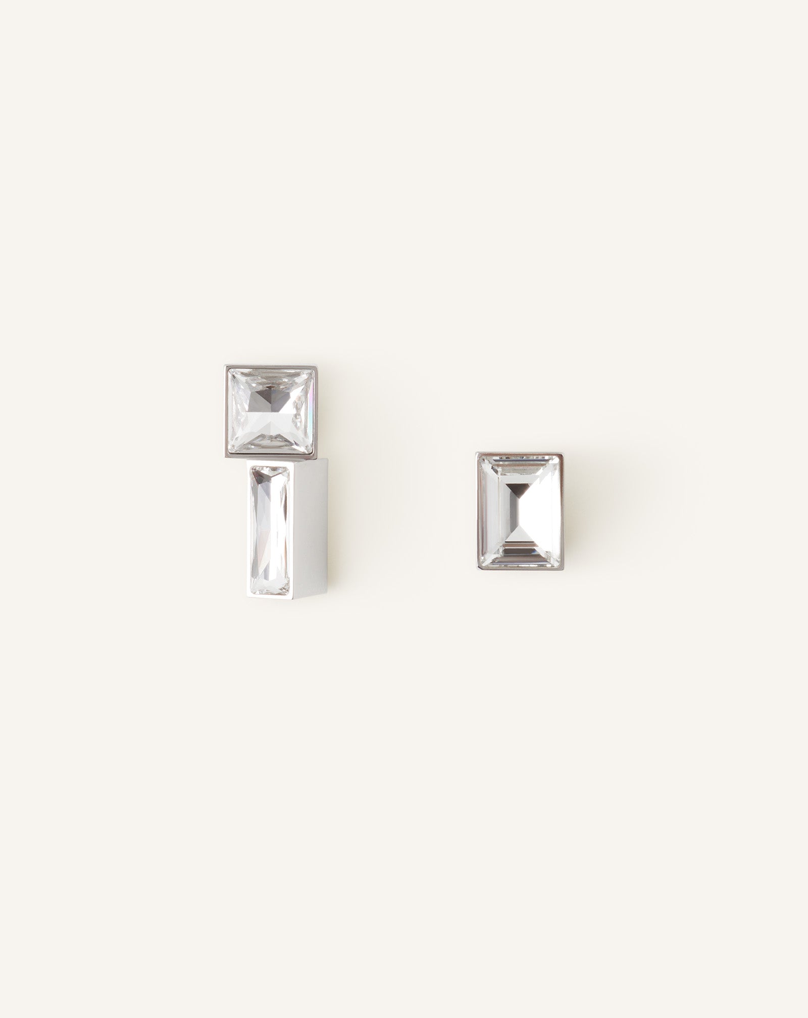 BOUCLES D'OREILLES RYTHMIQUE ASYMÉTRIQUES