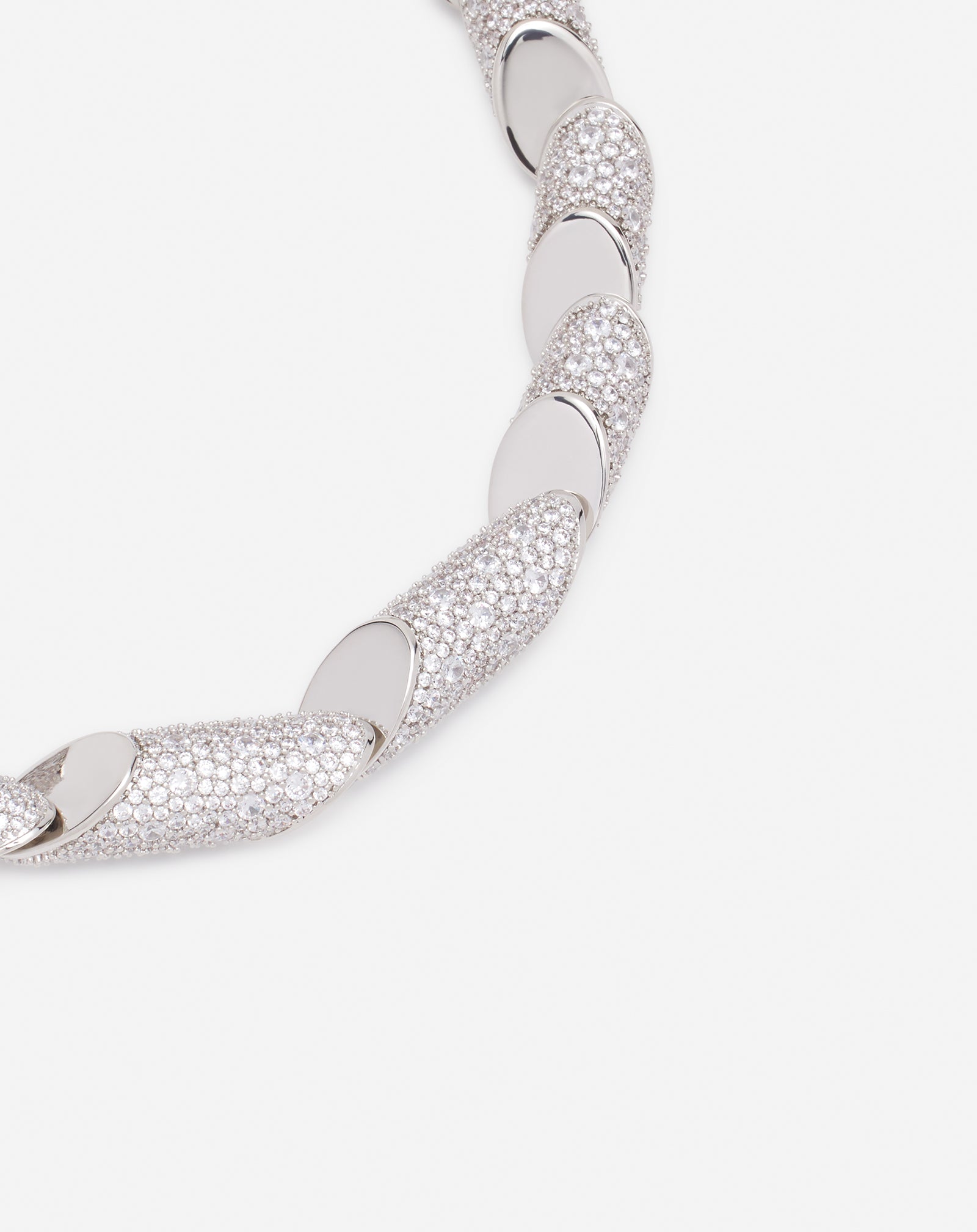 COLLIER HAUTE SÉQUENCE STRASSÉ
