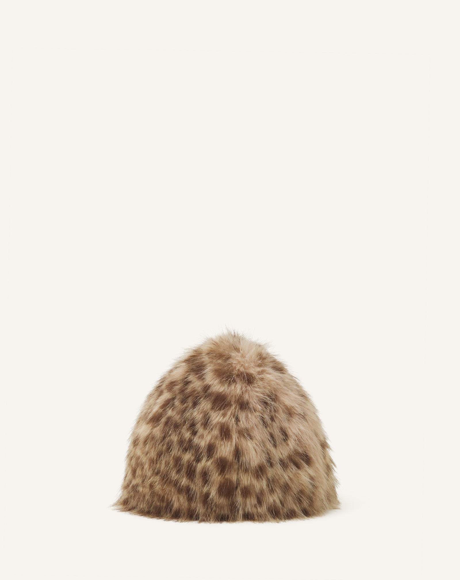 CHAPEAU EN FAUSSE FOURRURE