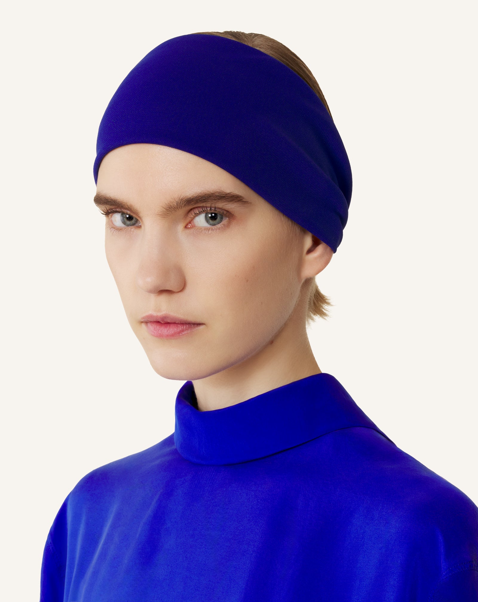 BANDEAU AVEC GROS GRAIN BLEU