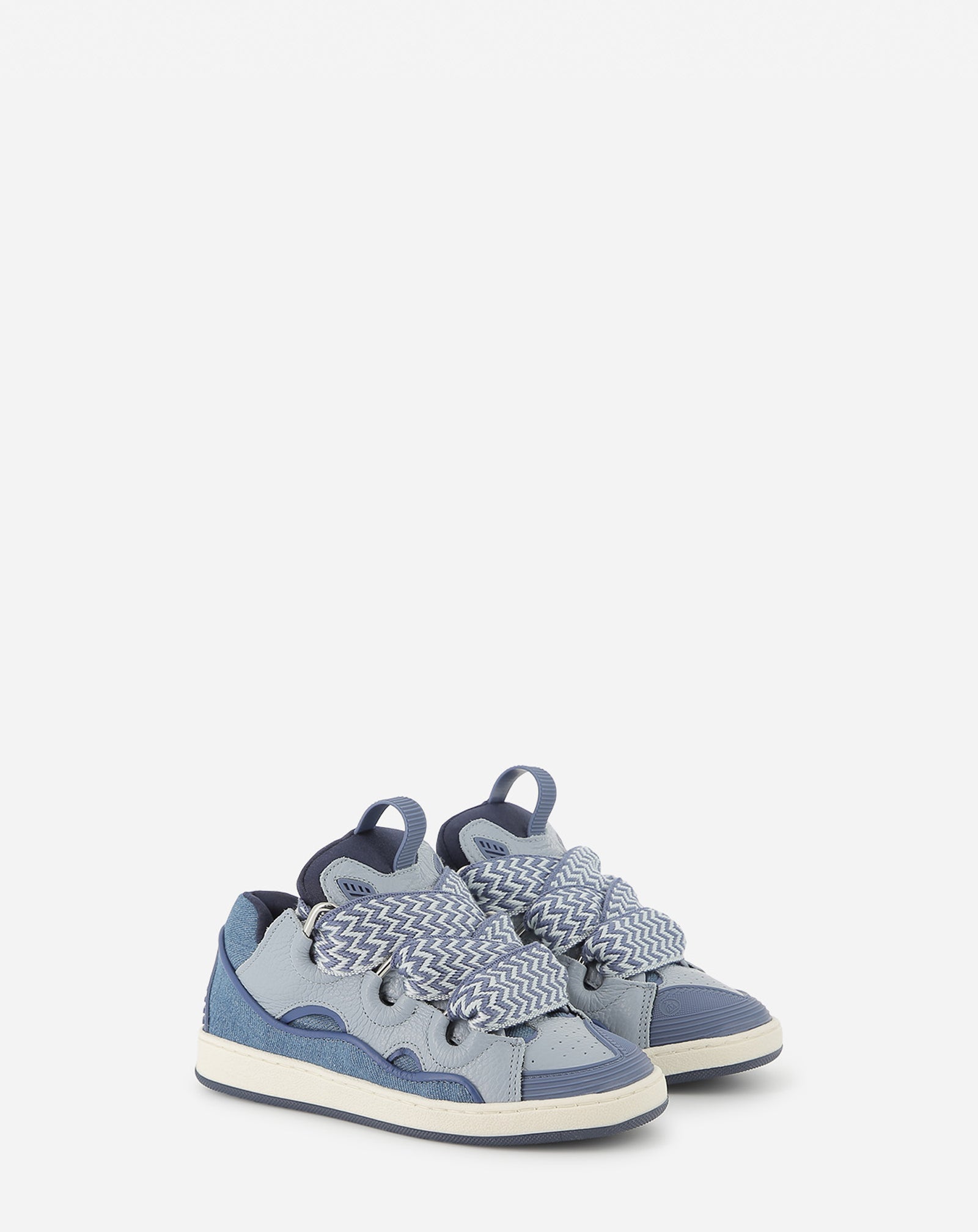 BASKETS À LACETS ENFANT