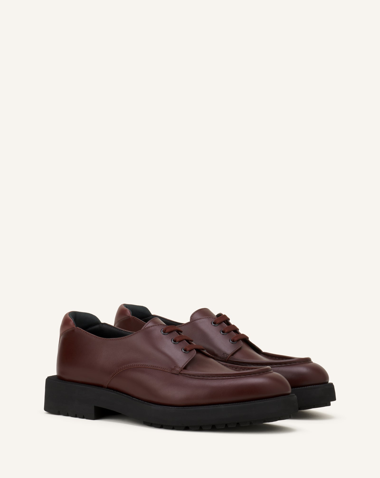 RICHELIEU SOUPLE EN CUIR