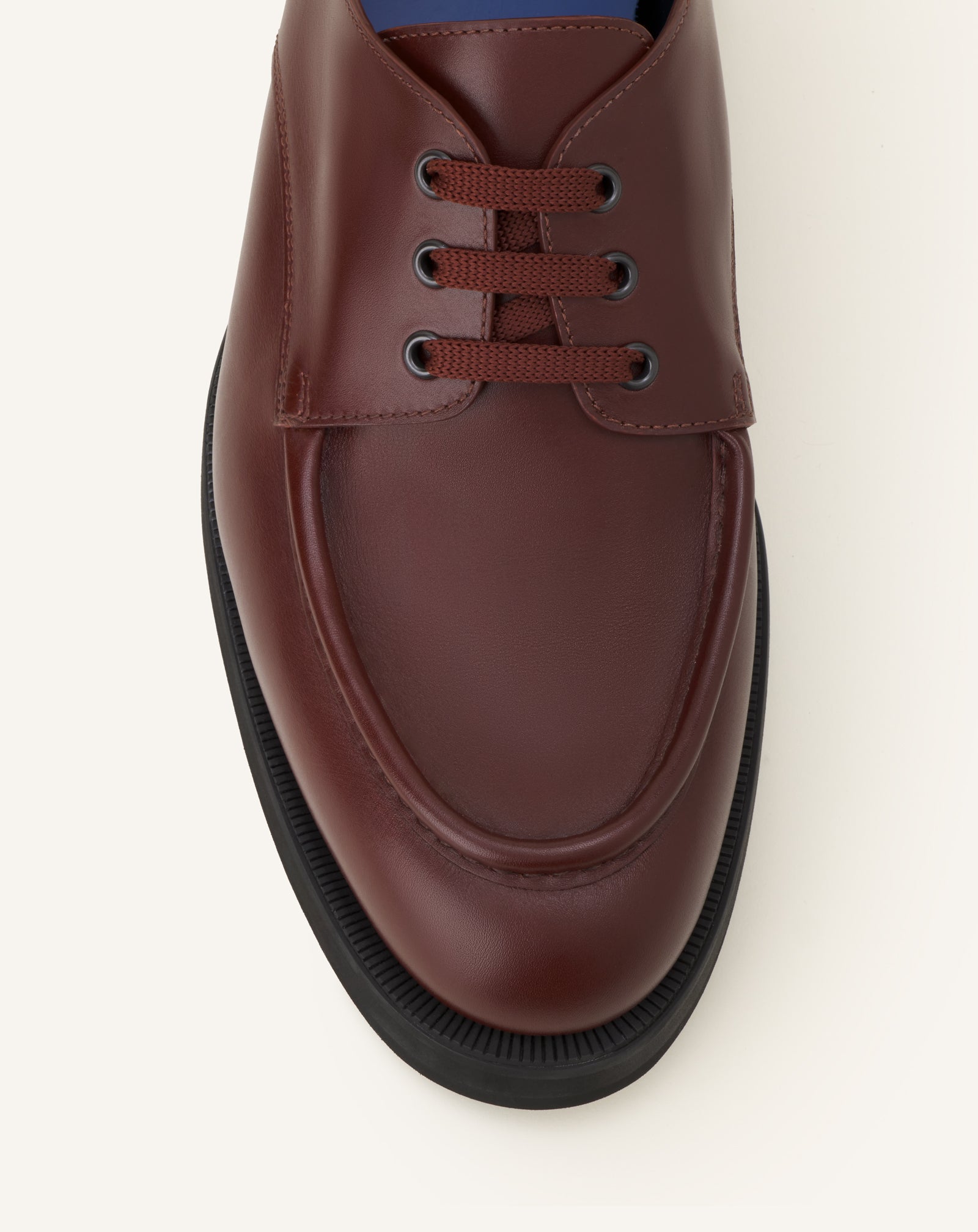 RICHELIEU SOUPLE EN CUIR MARRON