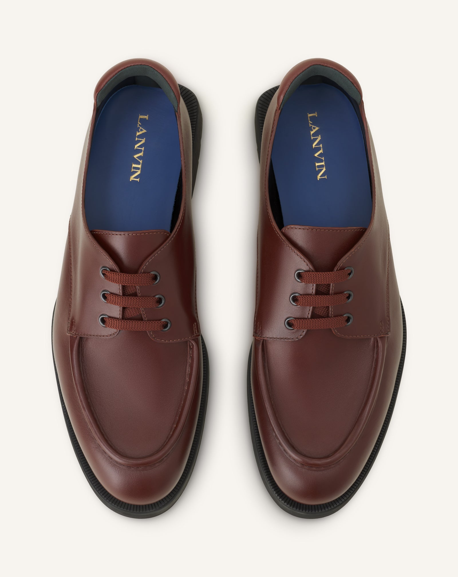 RICHELIEU SOUPLE EN CUIR MARRON