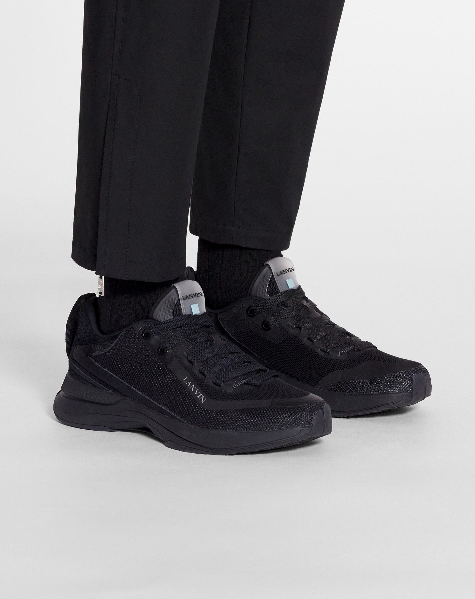 SNEAKERS L-I EN MESH