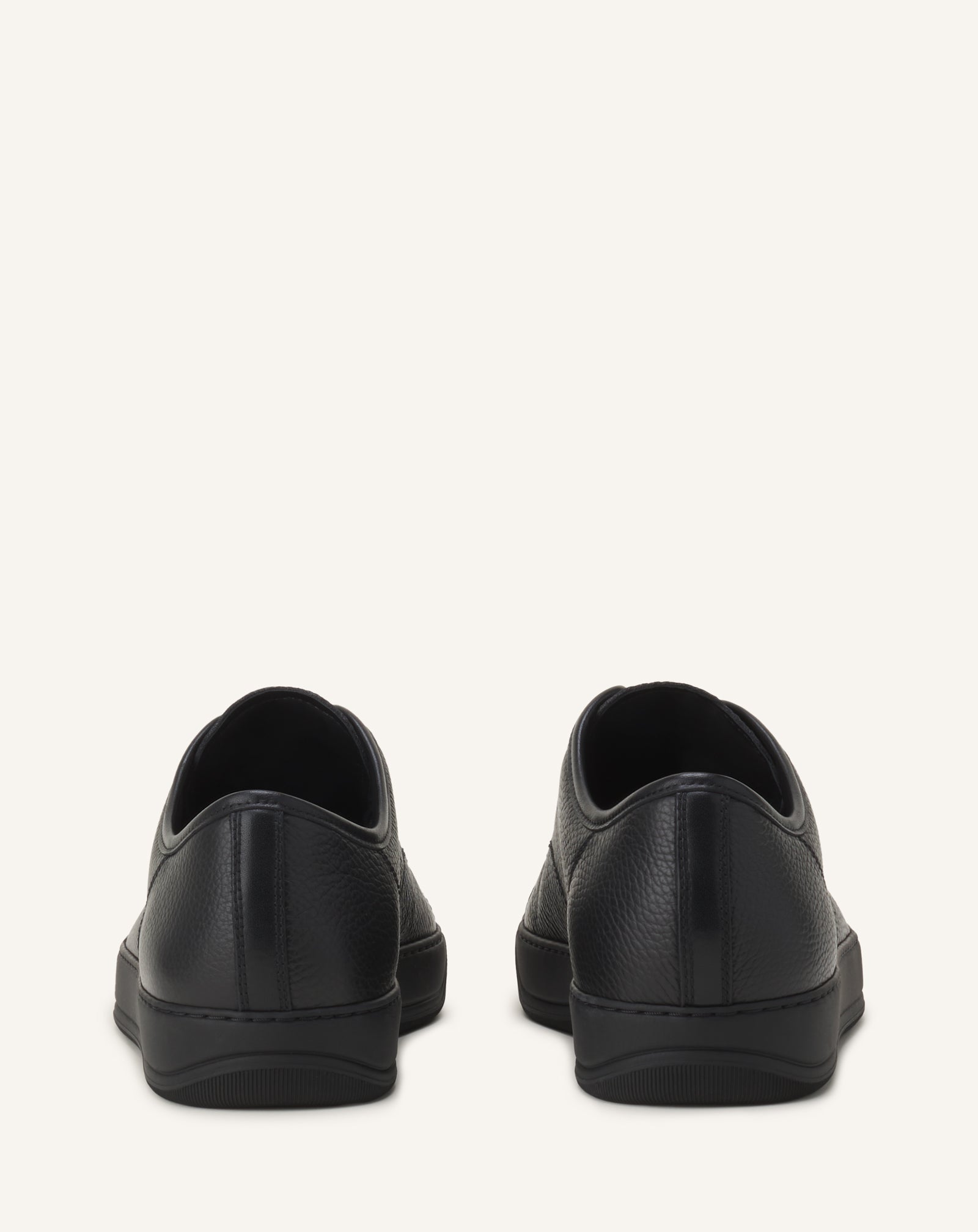 SNEAKERS DBB1 EN CUIR GRAINÉ ET NAPPA NOIR