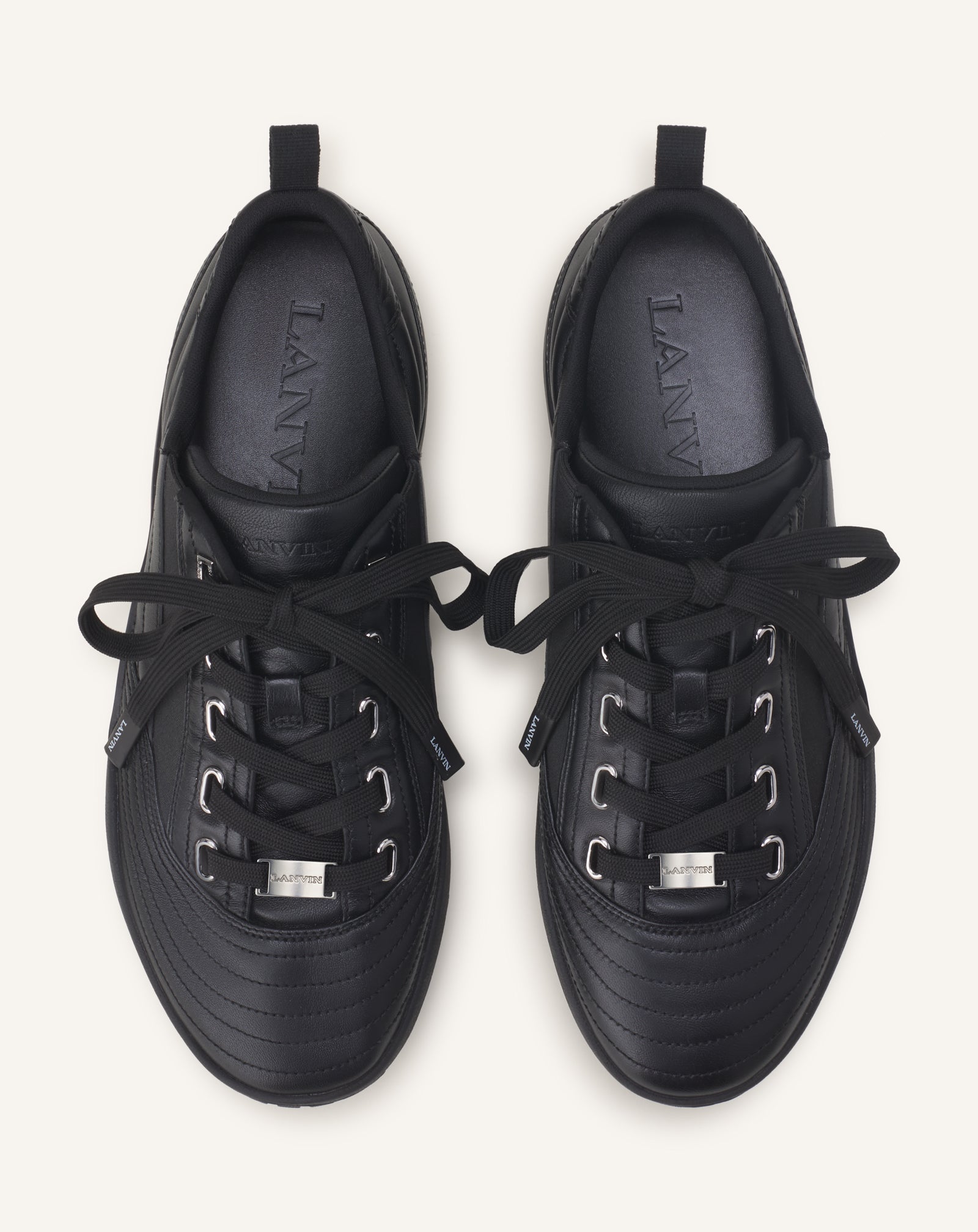 SNEAKERS LNV2 EN CUIR NOIR