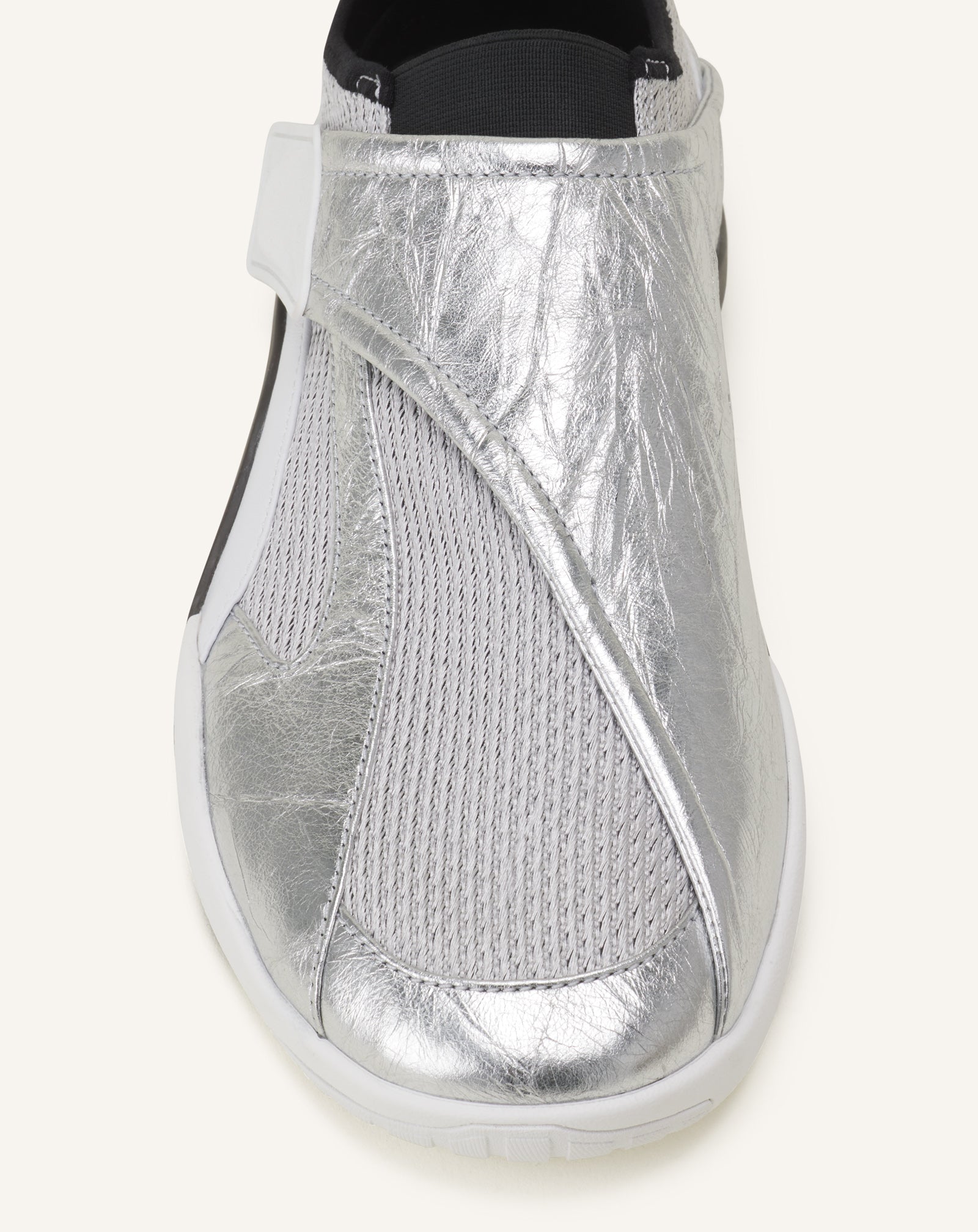 SNEAKER LNV1 EN CUIR METALLISE FROISSE