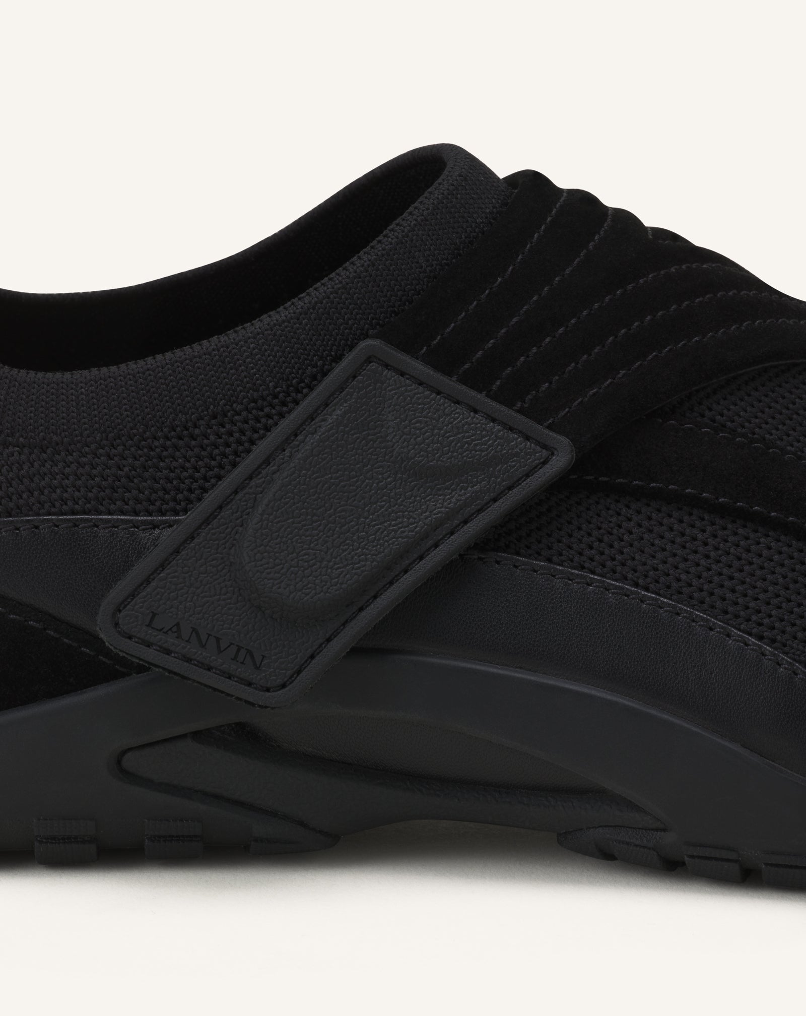SNEAKER LNV1 EN SUEDE TRICOTE NOIR