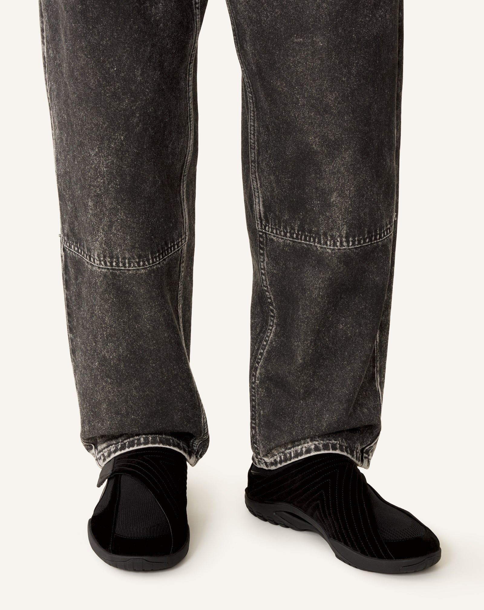 SNEAKER LNV1 EN SUEDE TRICOTE NOIR