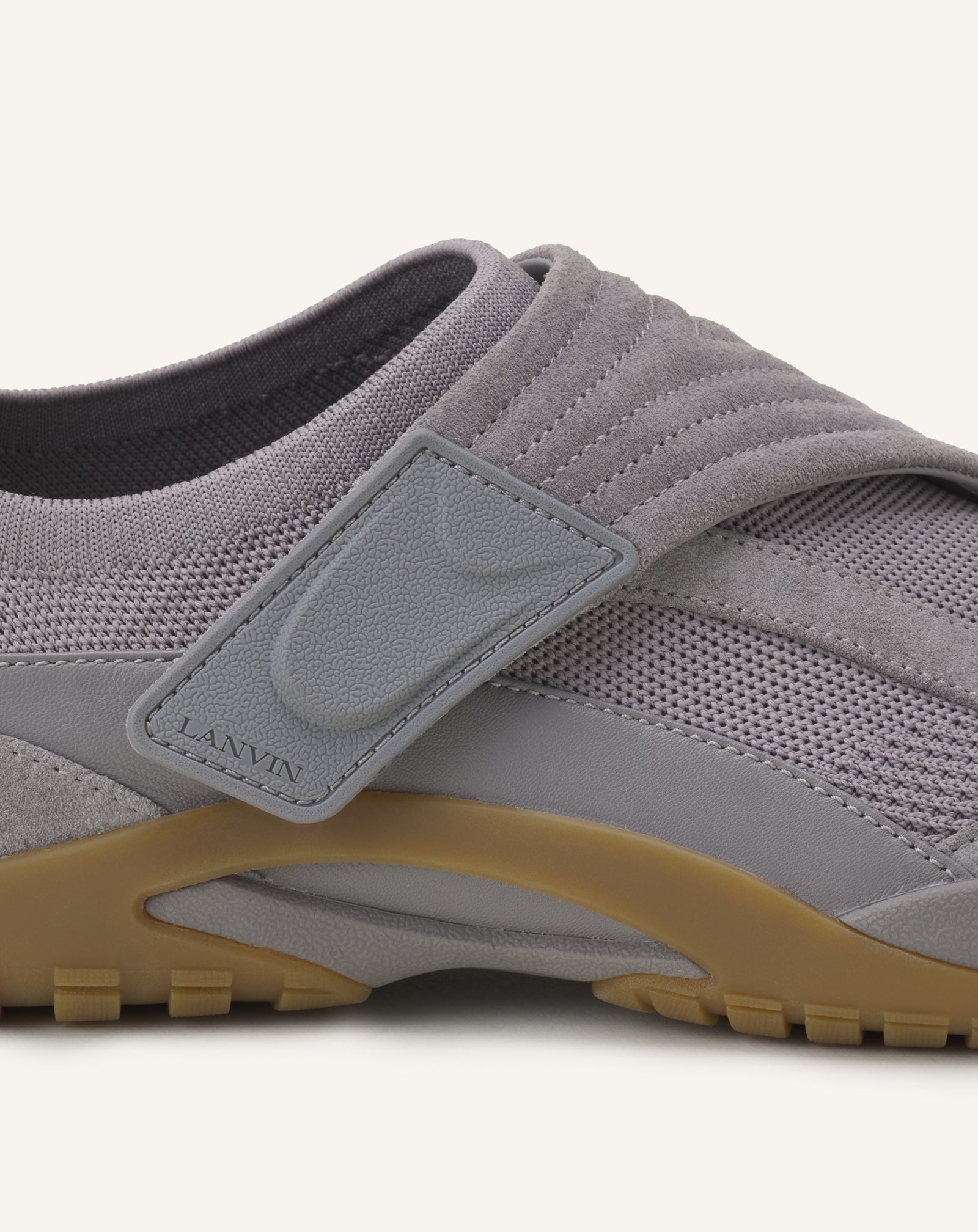 SNEAKER LNV1 EN SUEDE TRICOTE