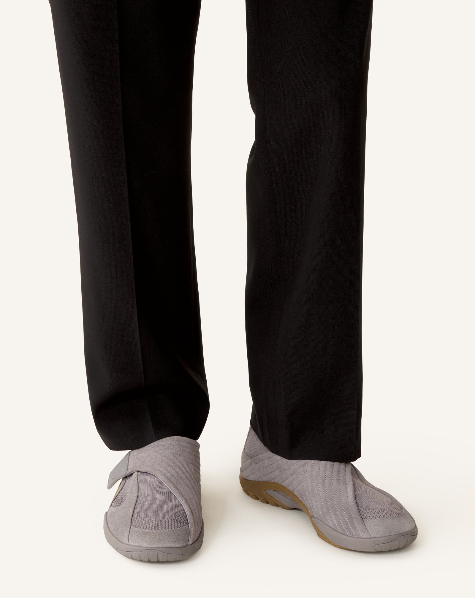 SNEAKER LNV1 EN SUEDE TRICOTE