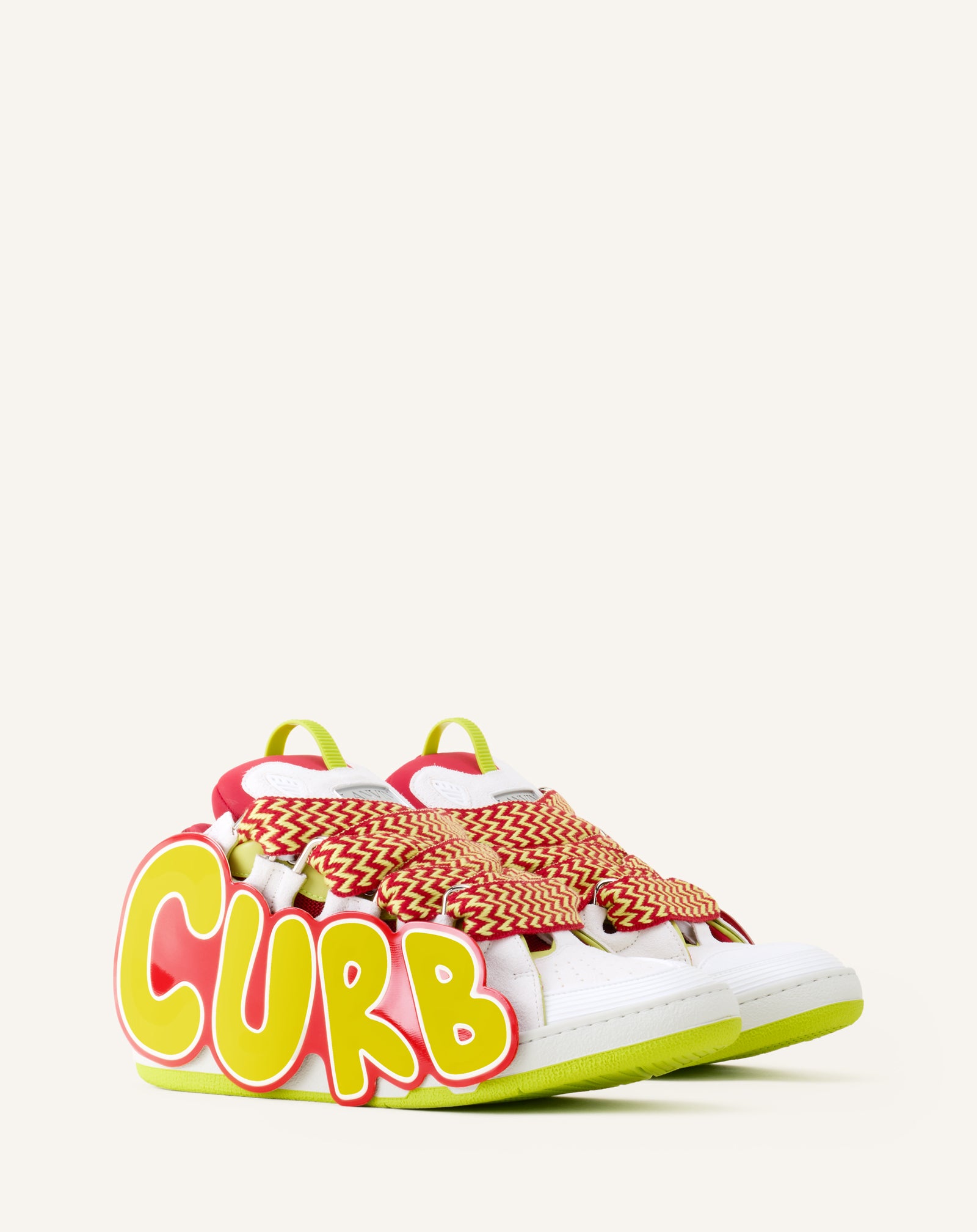 SNEAKERS URBAN CURB EN CUIR À PATCH