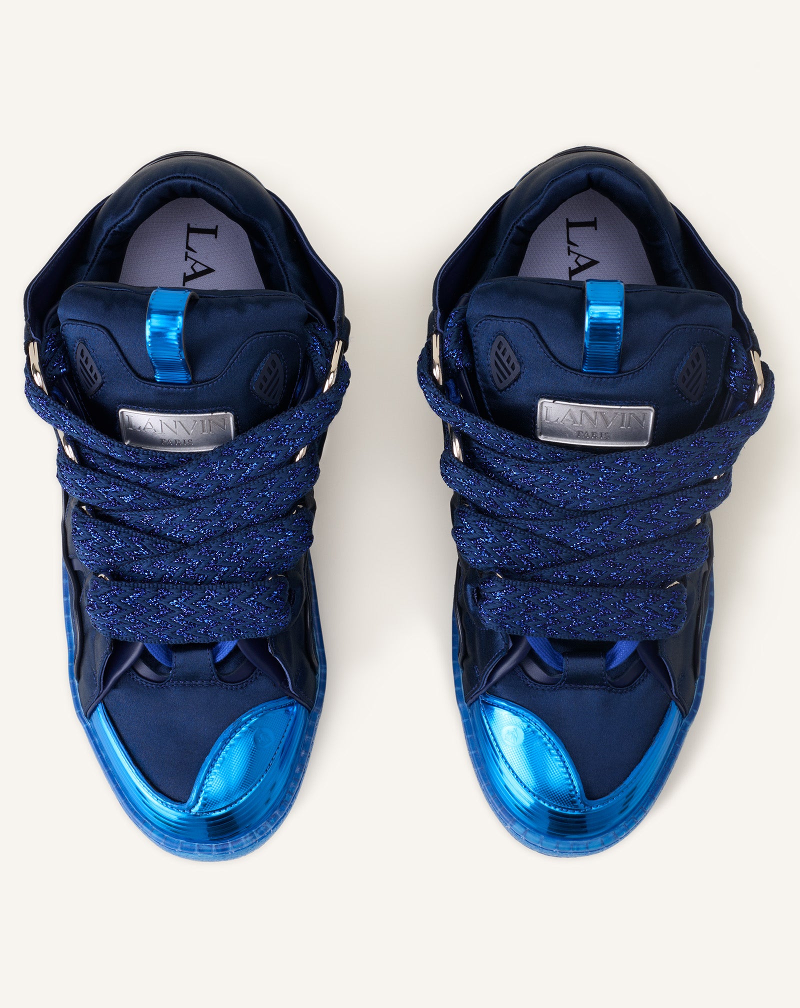 SNEAKERS CURB EN SATIN BLEU