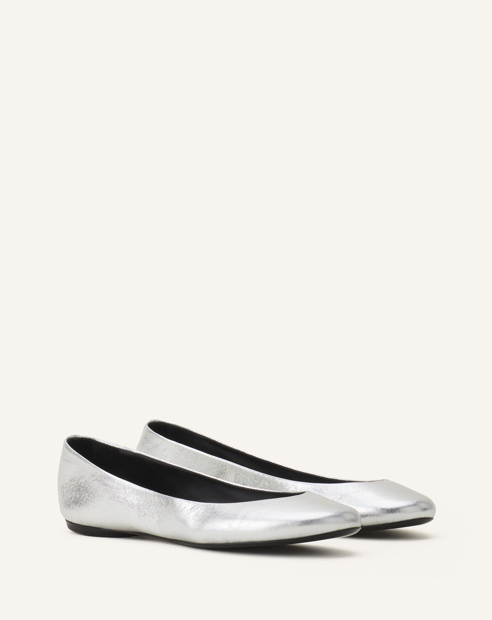 LA BALLERINE EN CUIR MÉTALLISÉ