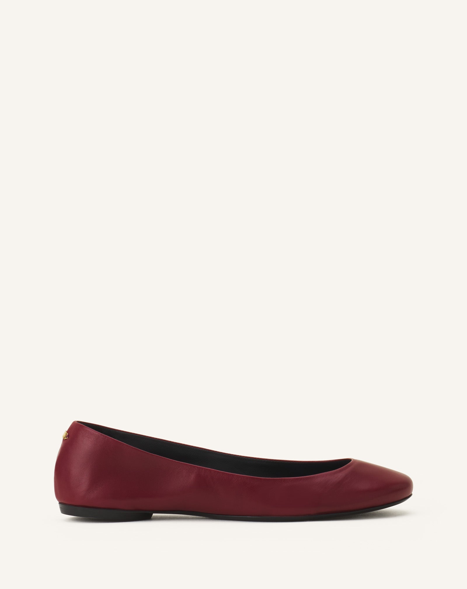 LA BALLERINE EN CUIR