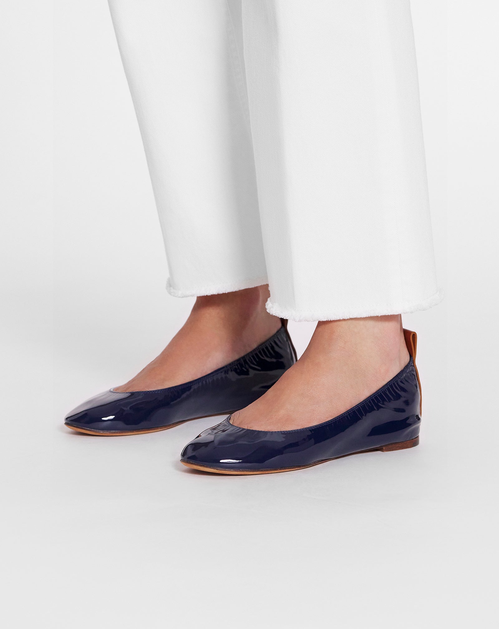 LA BALLERINE EN CUIR BRILLANT