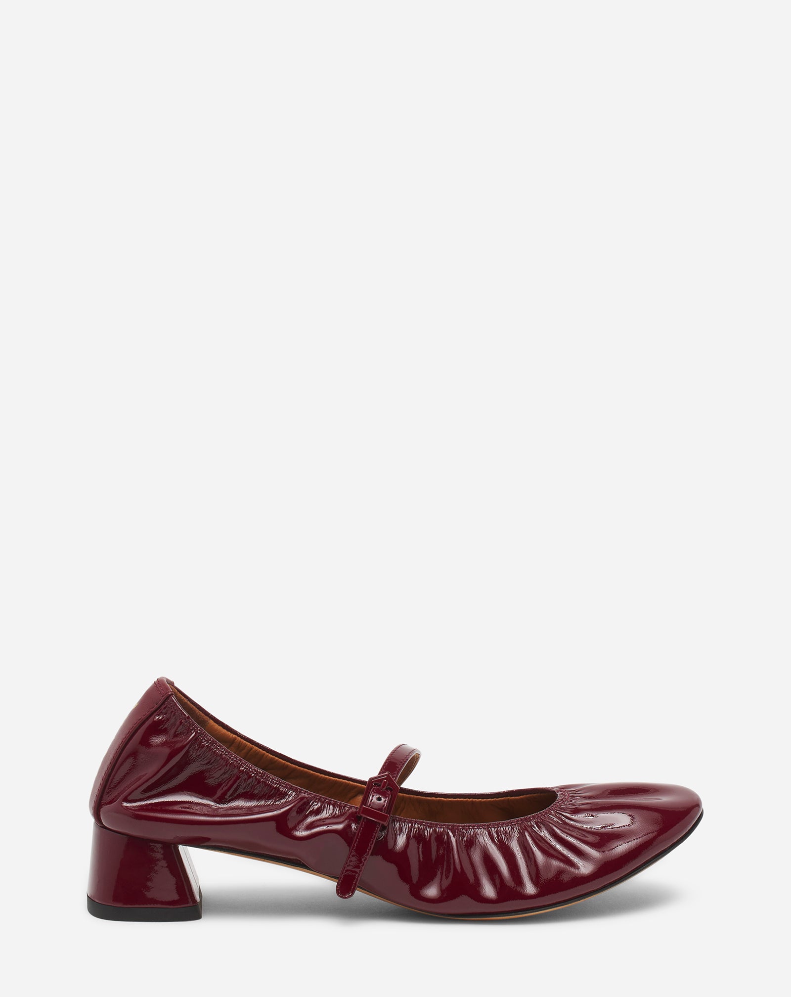 MARY JANE À TALONS EN CUIR BRILLANT