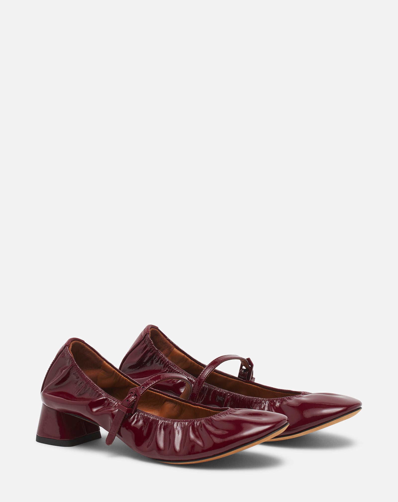 MARY JANE À TALONS EN CUIR BRILLANT