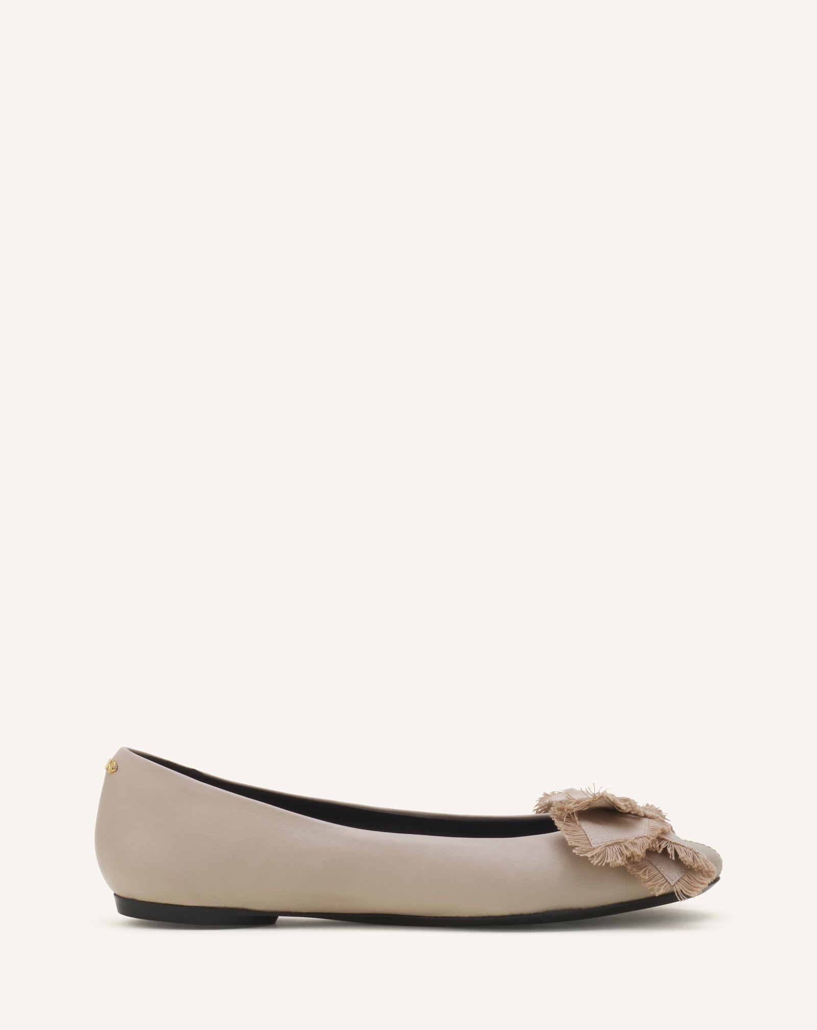 LA BALLERINE NOEUD