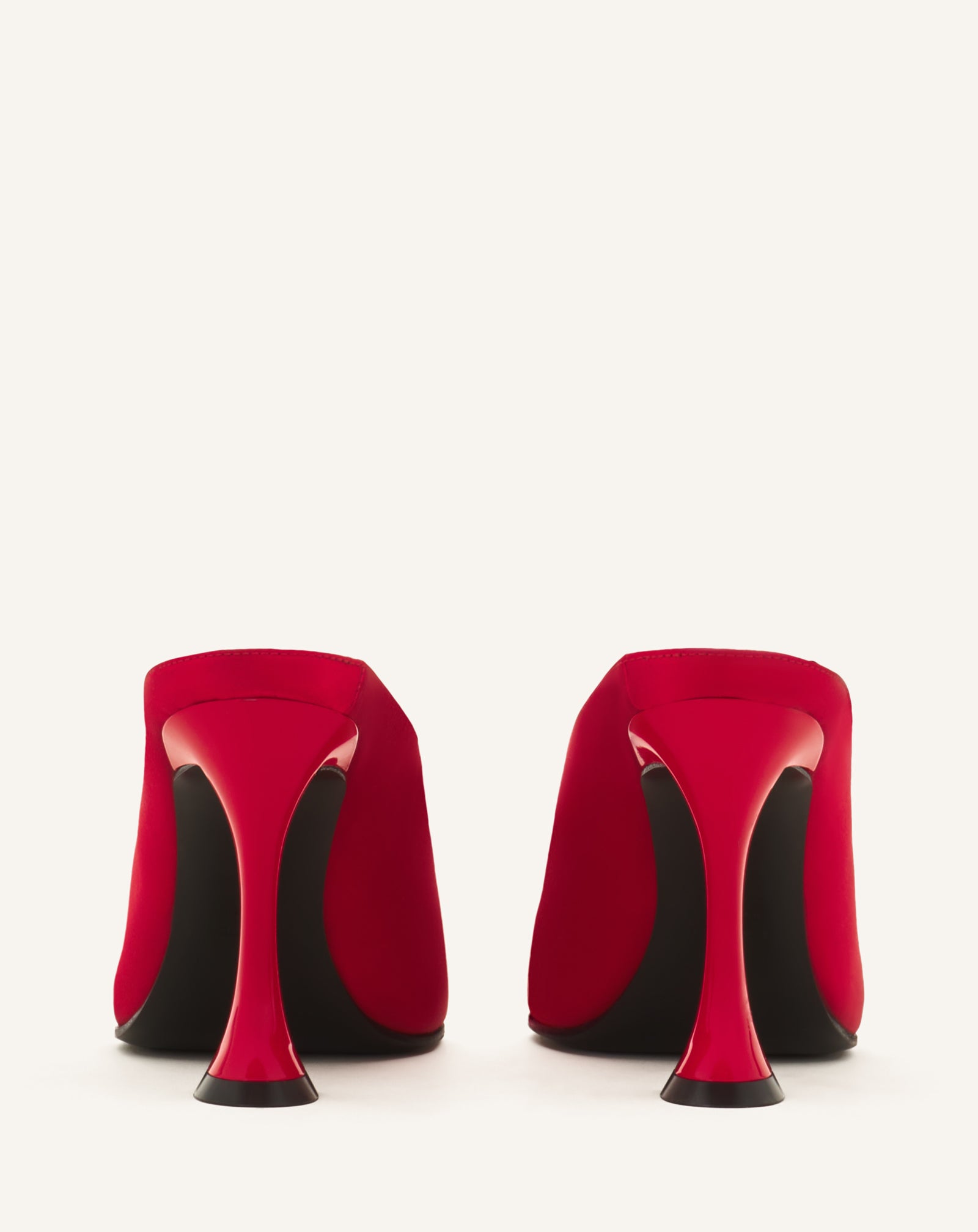 MULE MIDNIGHT STEP EN SATIN ROUGE