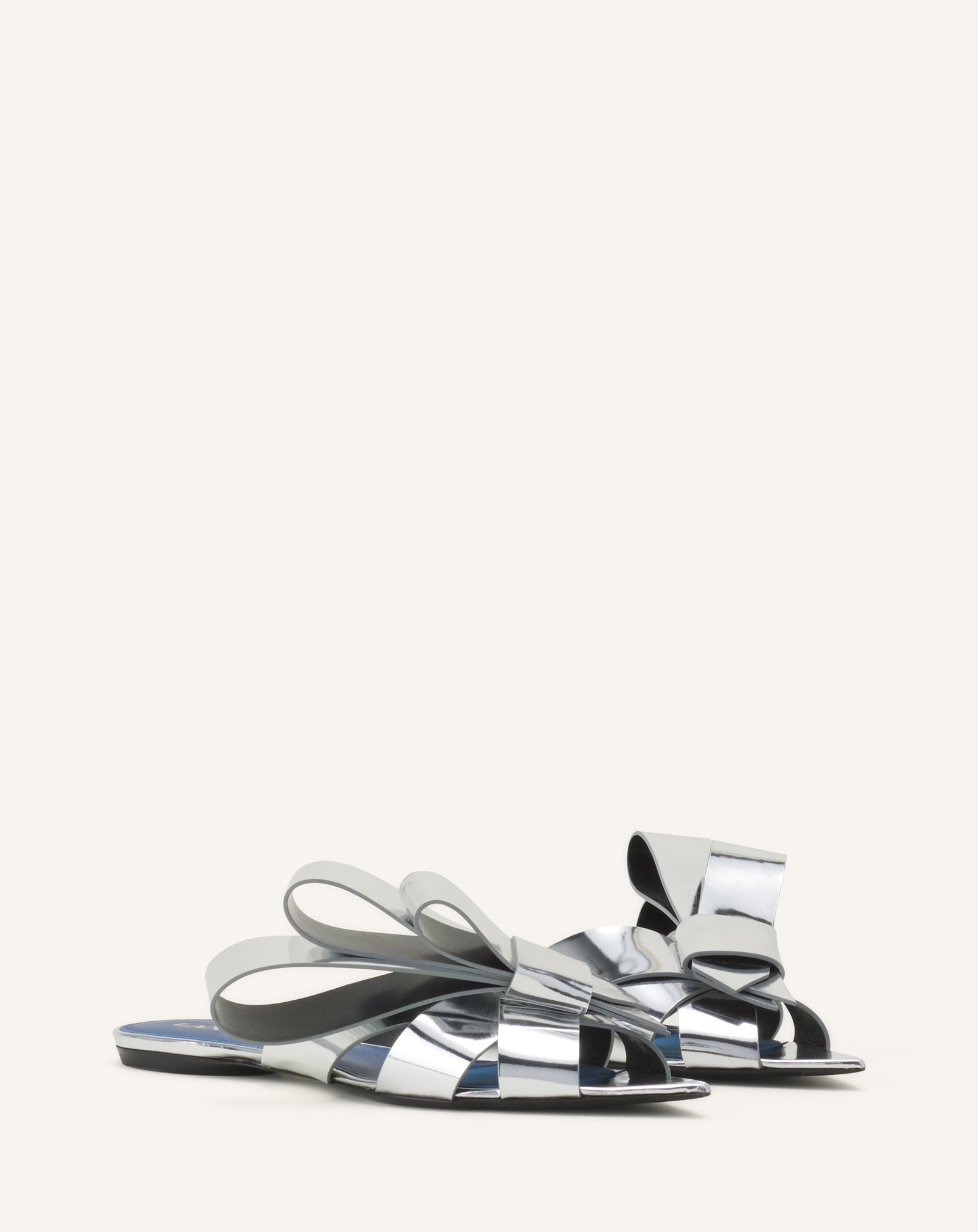 MULE PLATES CADEAU EN CUIR METALLIC ARGENT