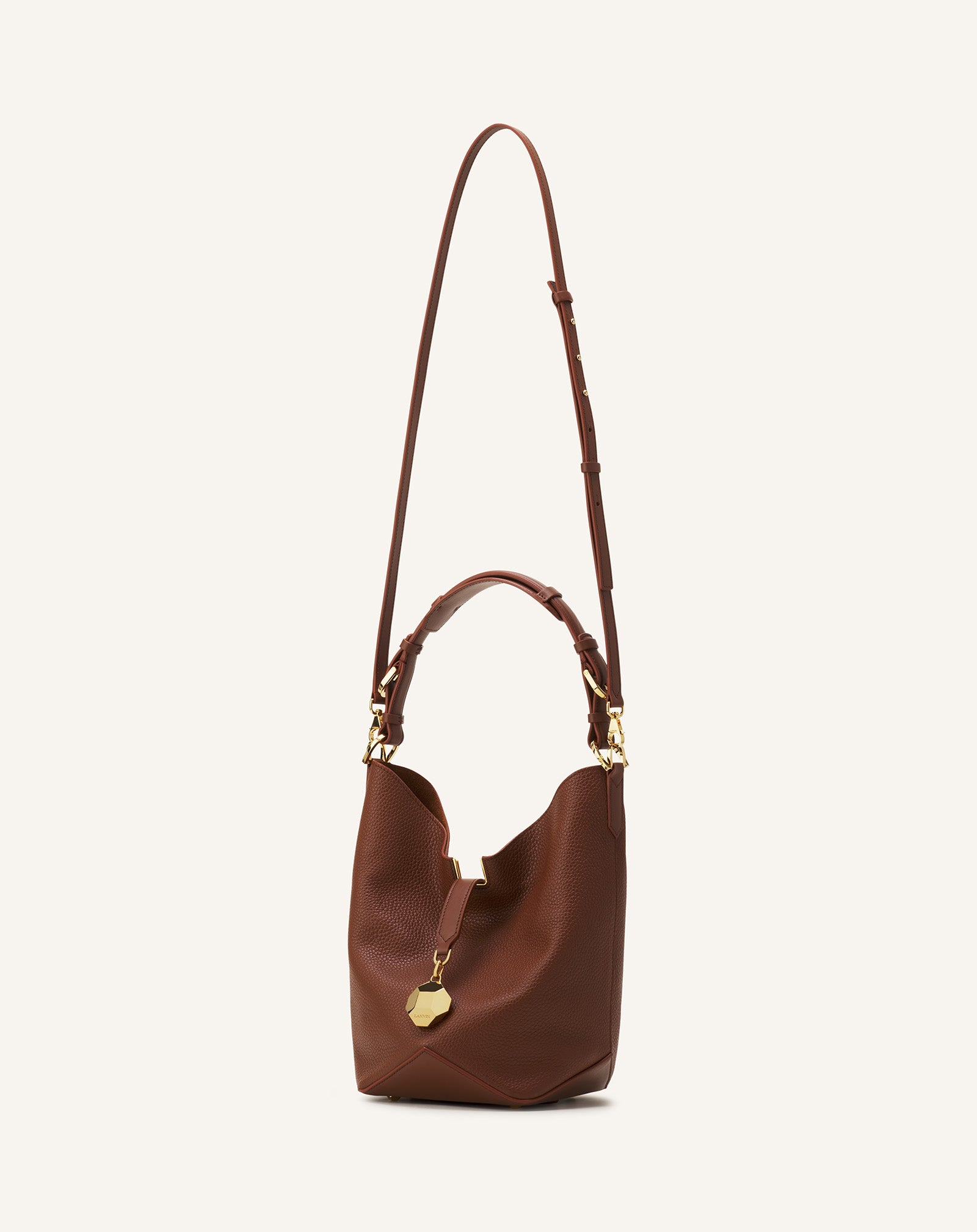 SAC SEAU CATCH BY LANVIN EN CUIR MARRON