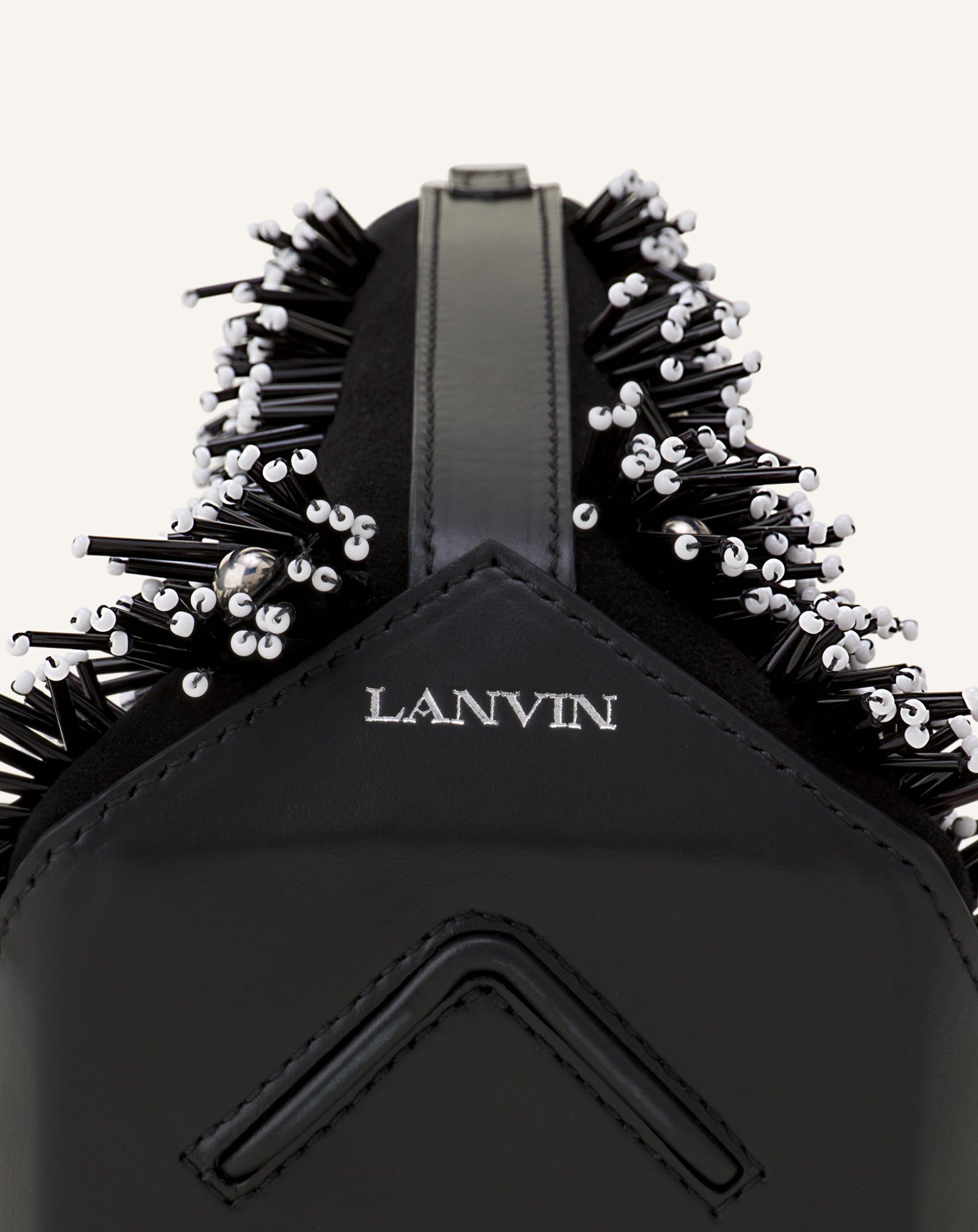 SAC SEAU CATCH BY LANVIN EN CUIR BRODÉ